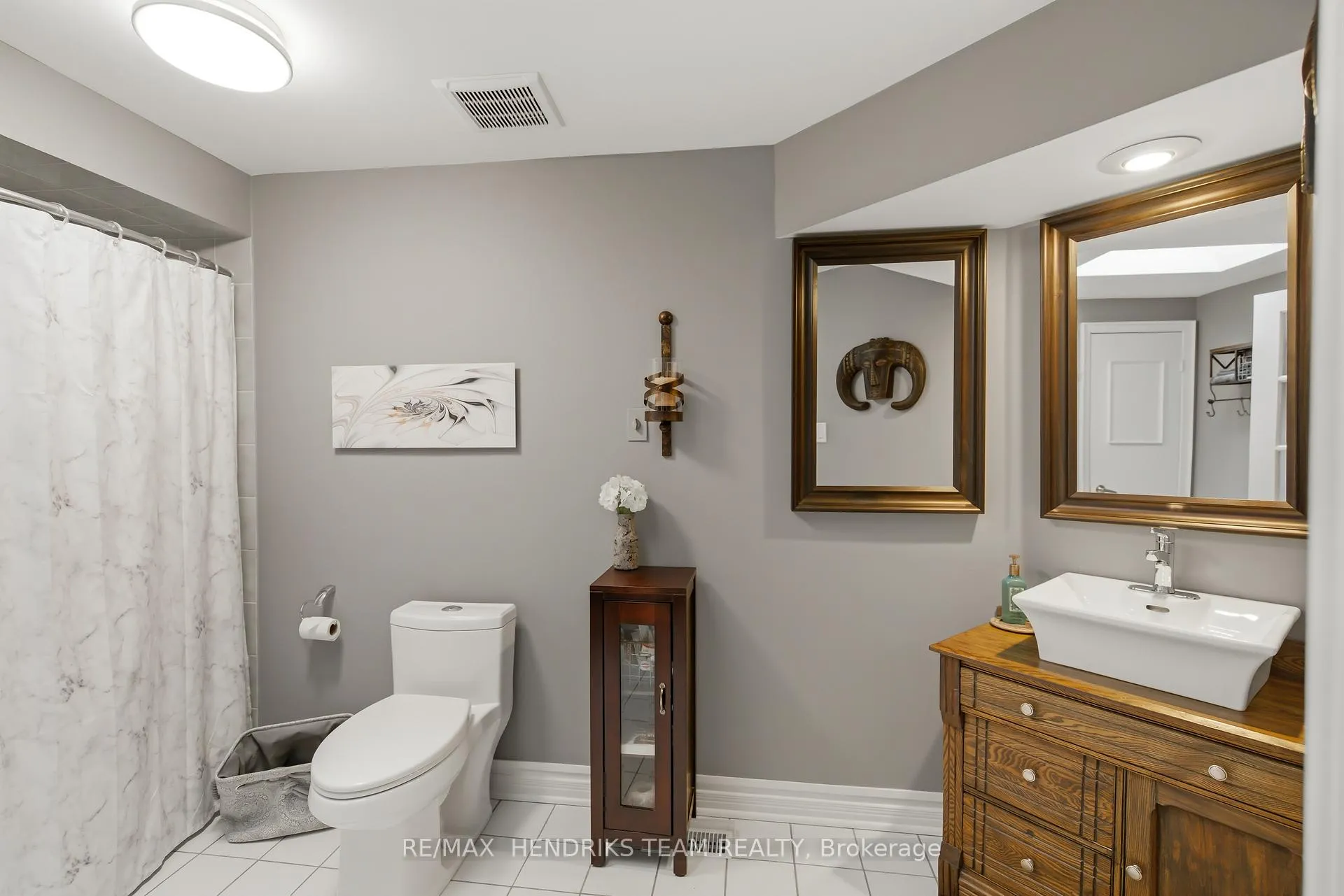Photo 24 of Unit 8, 10 Elderwood Drive, St. Catharines, Grapeview — HOMEH