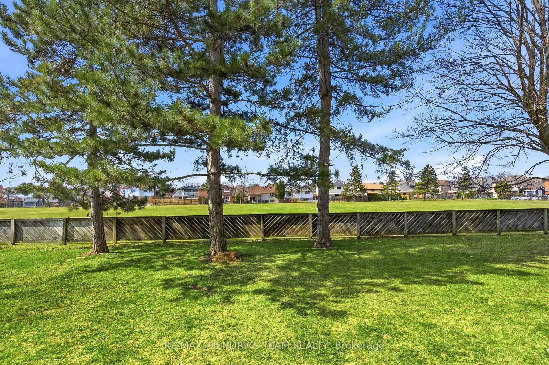 Photo 29 of Unit 8, 10 Elderwood Drive, St. Catharines, Grapeview — HOMEH
