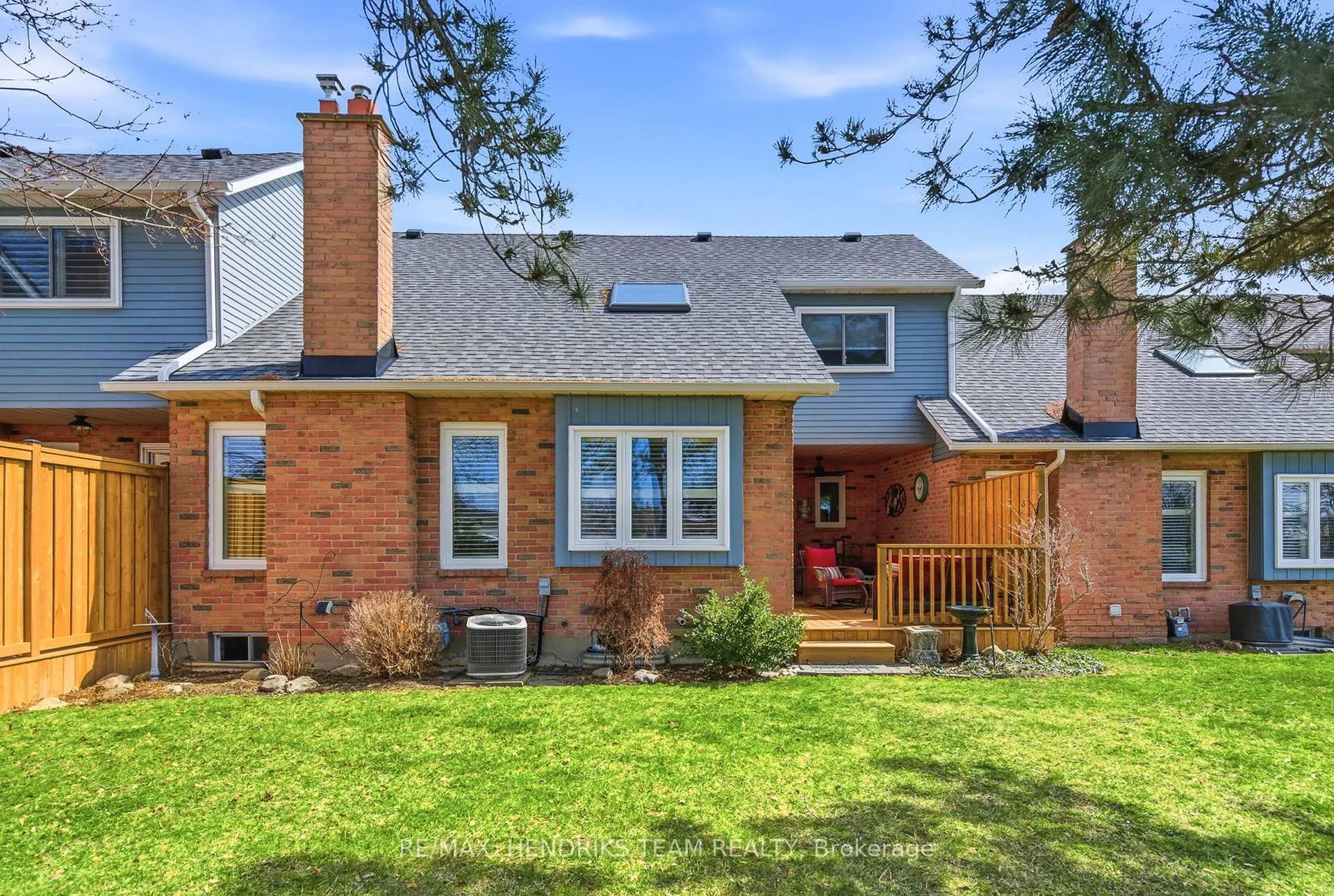 Photo 32 of Unit 8, 10 Elderwood Drive, St. Catharines, Grapeview — HOMEH