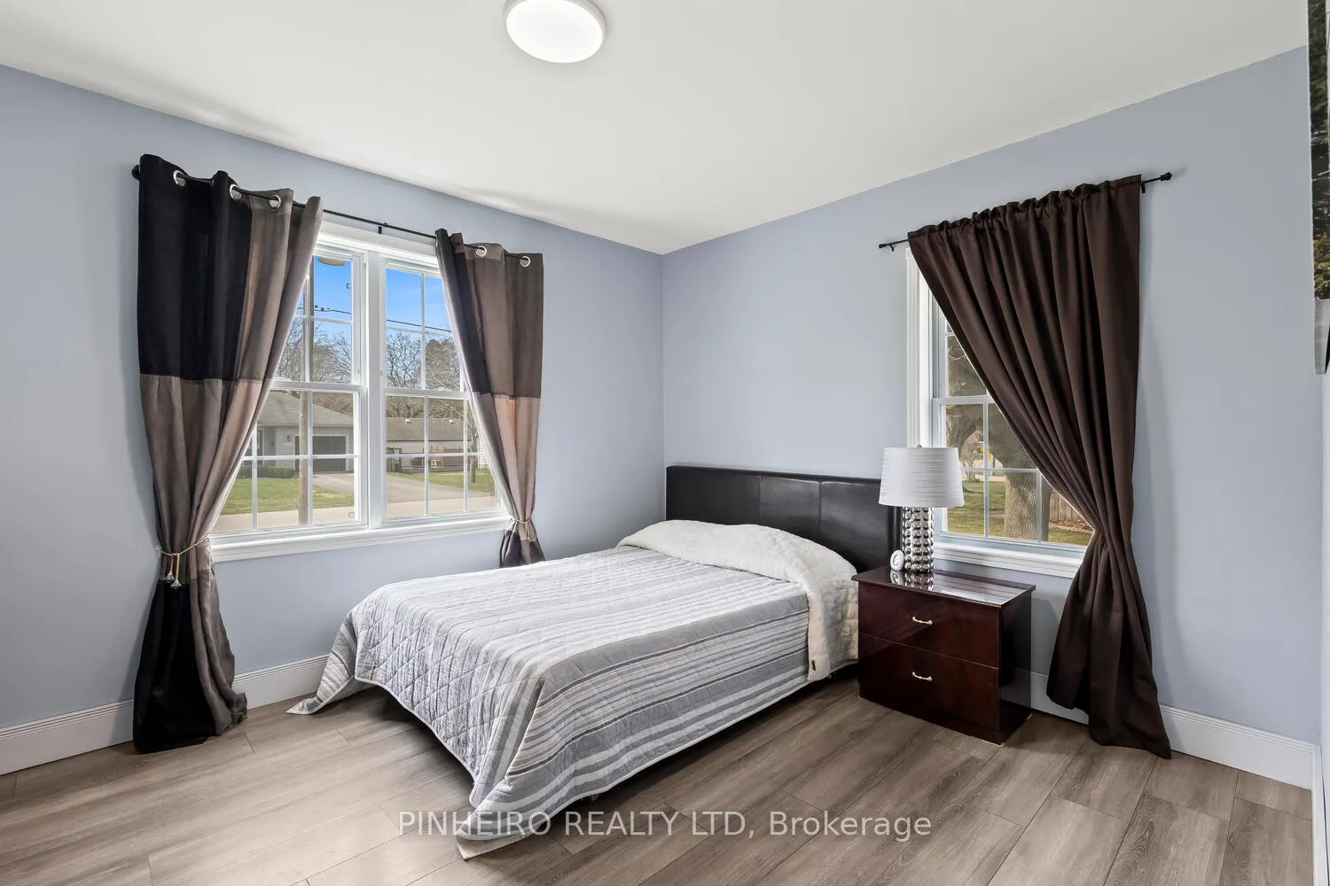Photo 13 of 275 Ridout Street, West Elgin, Rodney — HOMEH
