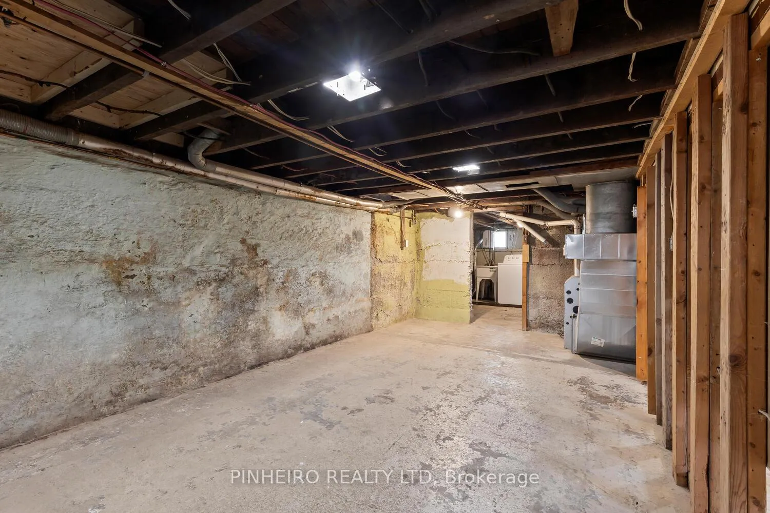Photo 22 of 275 Ridout Street, West Elgin, Rodney — HOMEH