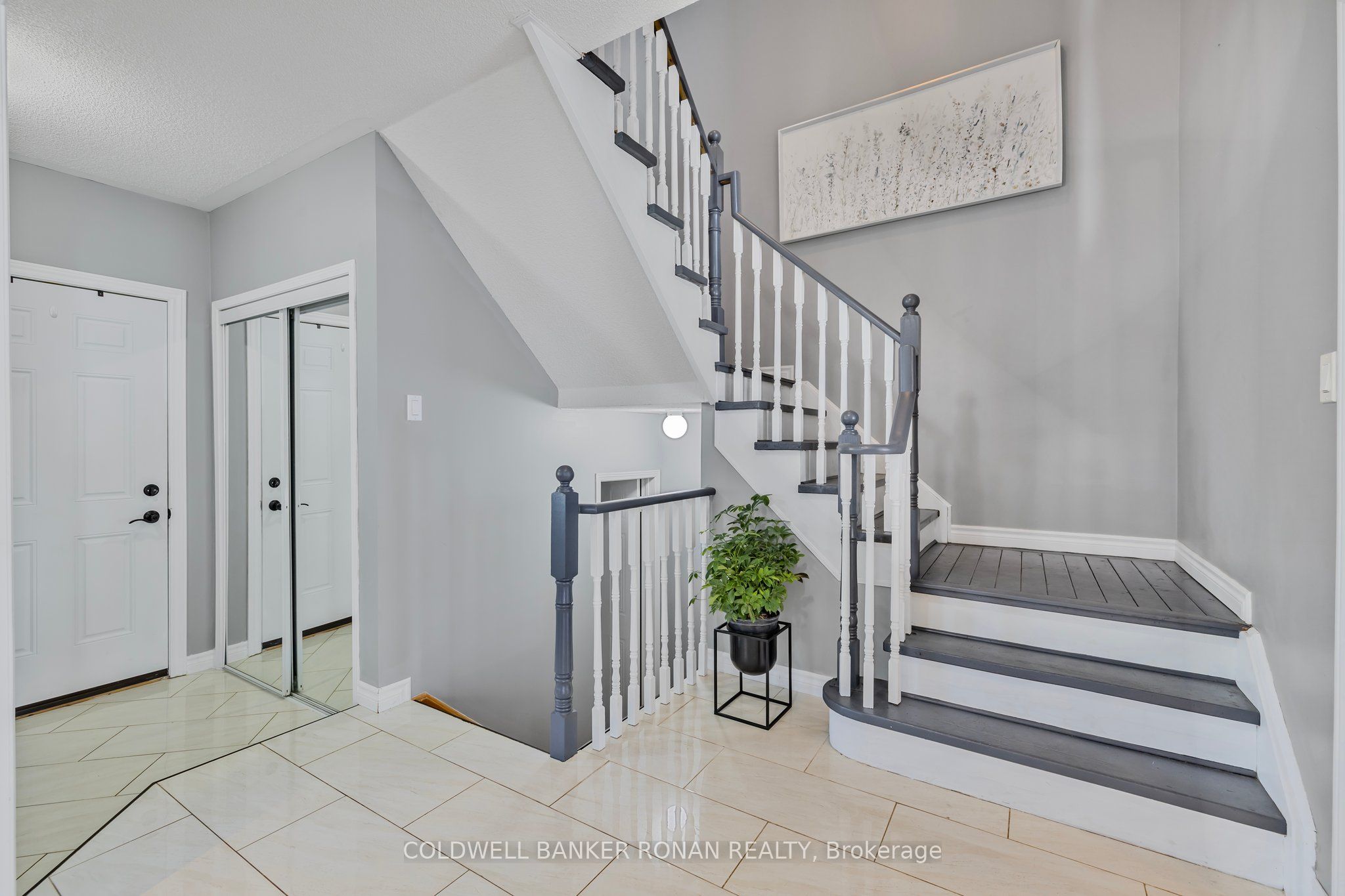 Photo 47 of 50 McCurdy Drive, New Tecumseth, Tottenham — HOMEH