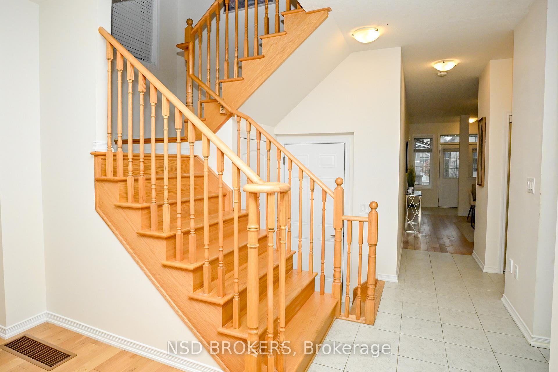 Photo 13 of 61 Esther Crescent, Thorold, Hurricane/Merrittville — HOMEH