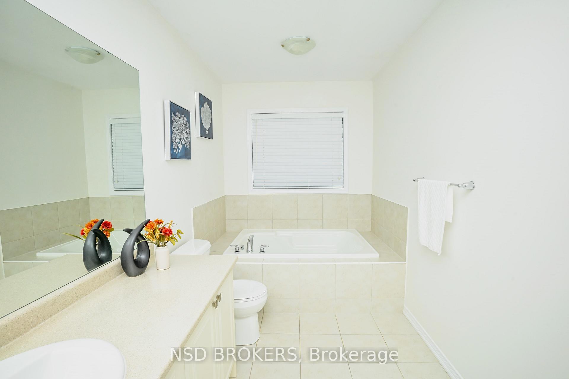 Photo 15 of 61 Esther Crescent, Thorold, Hurricane/Merrittville — HOMEH