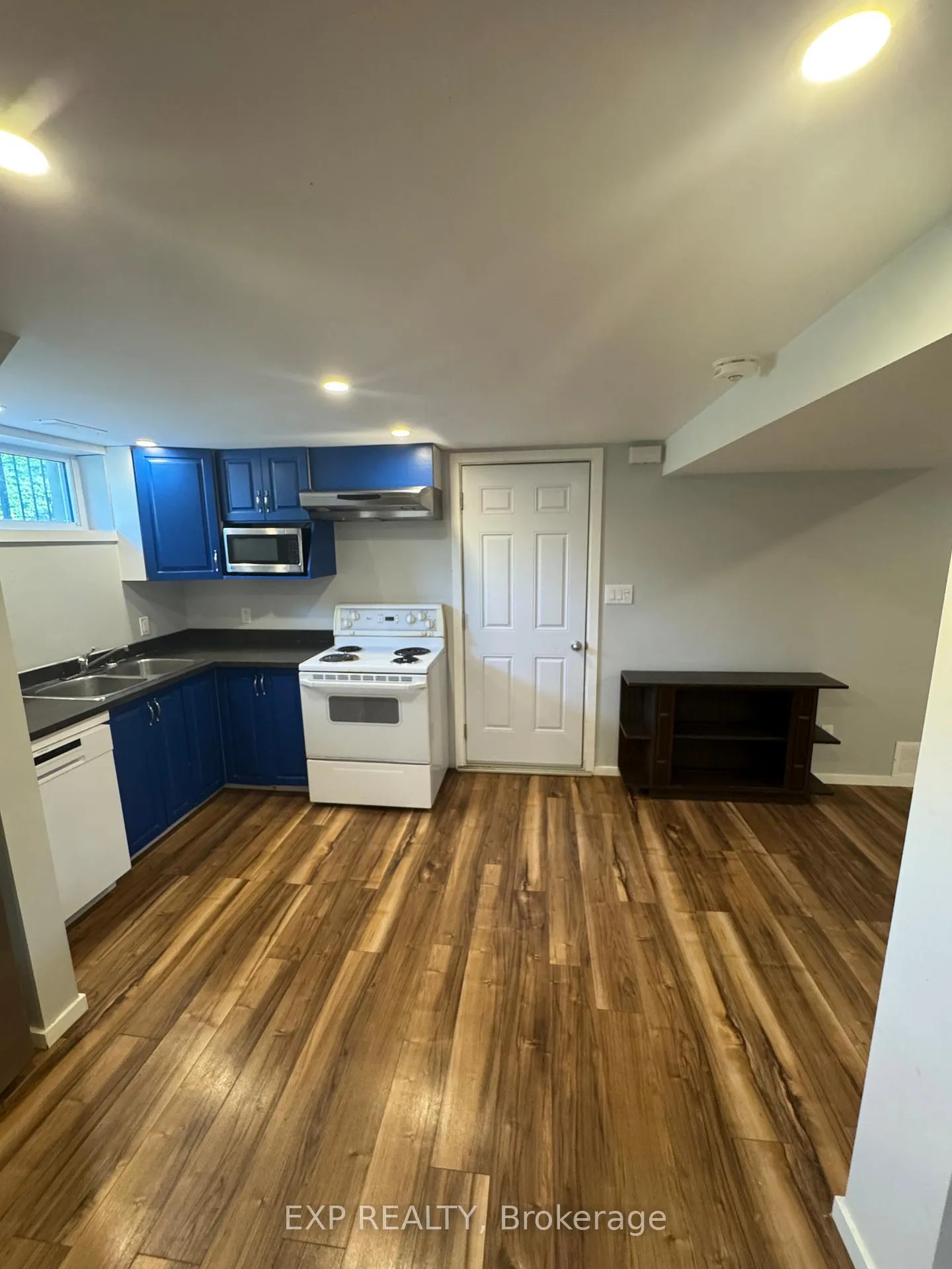 Photo 36 of 40 Cherrywood Drive, Ottawa, Arbeatha Park — HOMEH