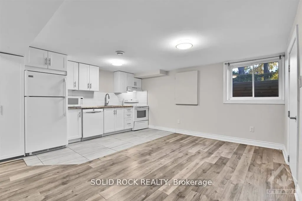 Photo 11 of Unit B, 2382 Ogilvie Road, Ottawa, Beacon Hill North — HOMEH