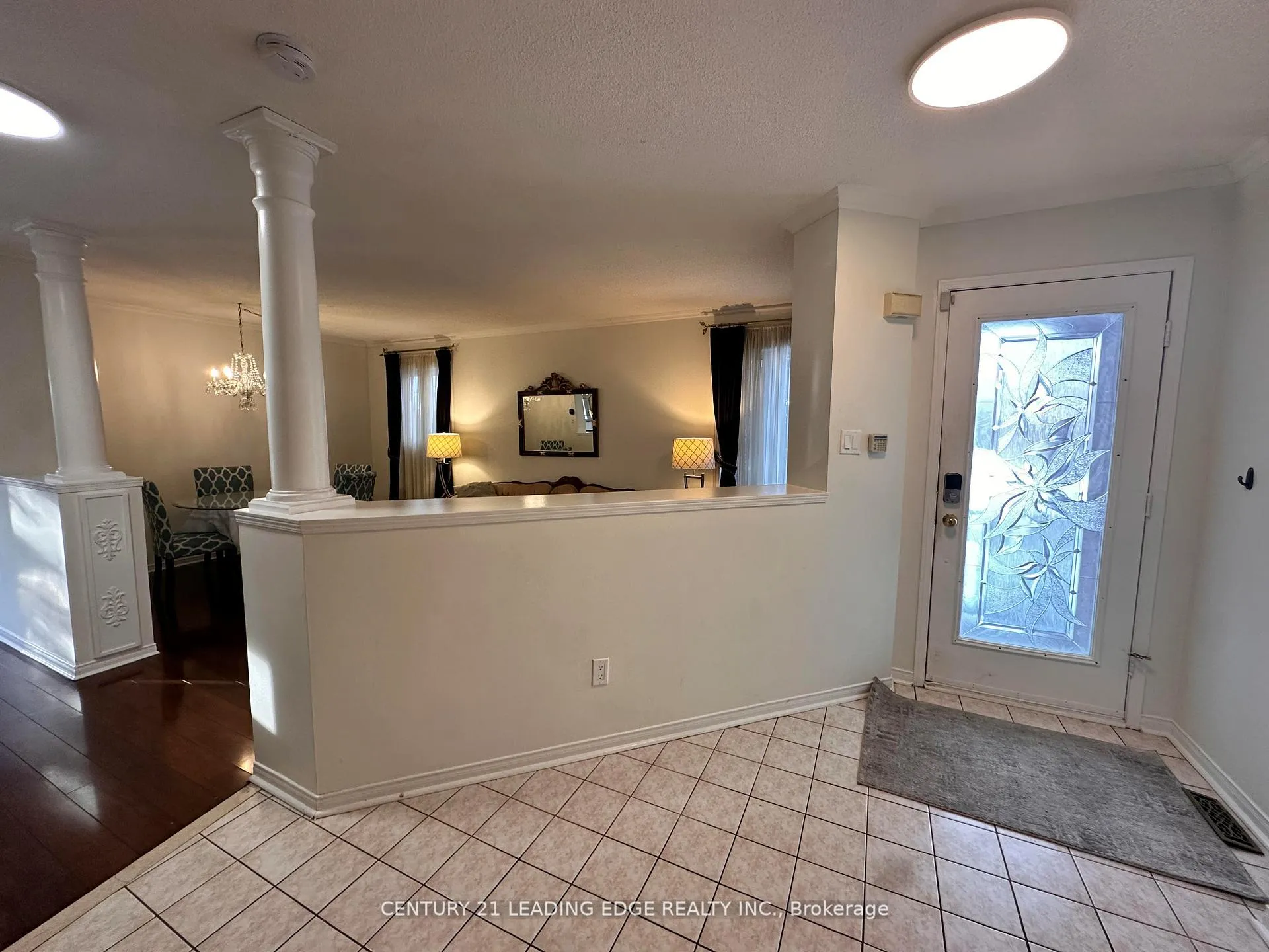 Photo 3 of Unit Main, 2 Vintage Drive, Whitby, Williamsburg — HOMEH
