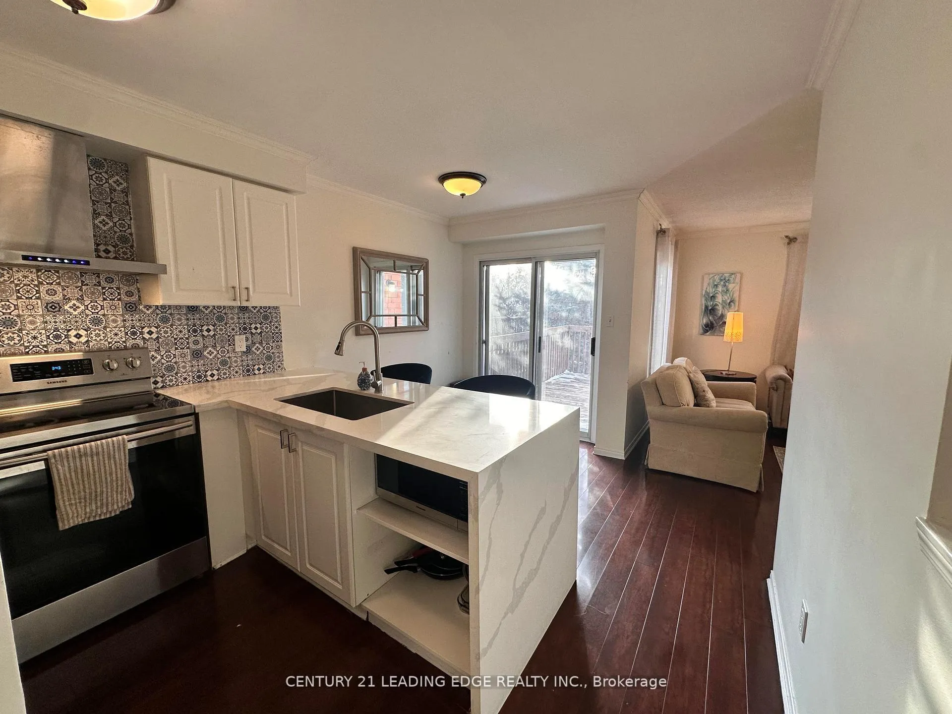 Photo 11 of Unit Main, 2 Vintage Drive, Whitby, Williamsburg — HOMEH