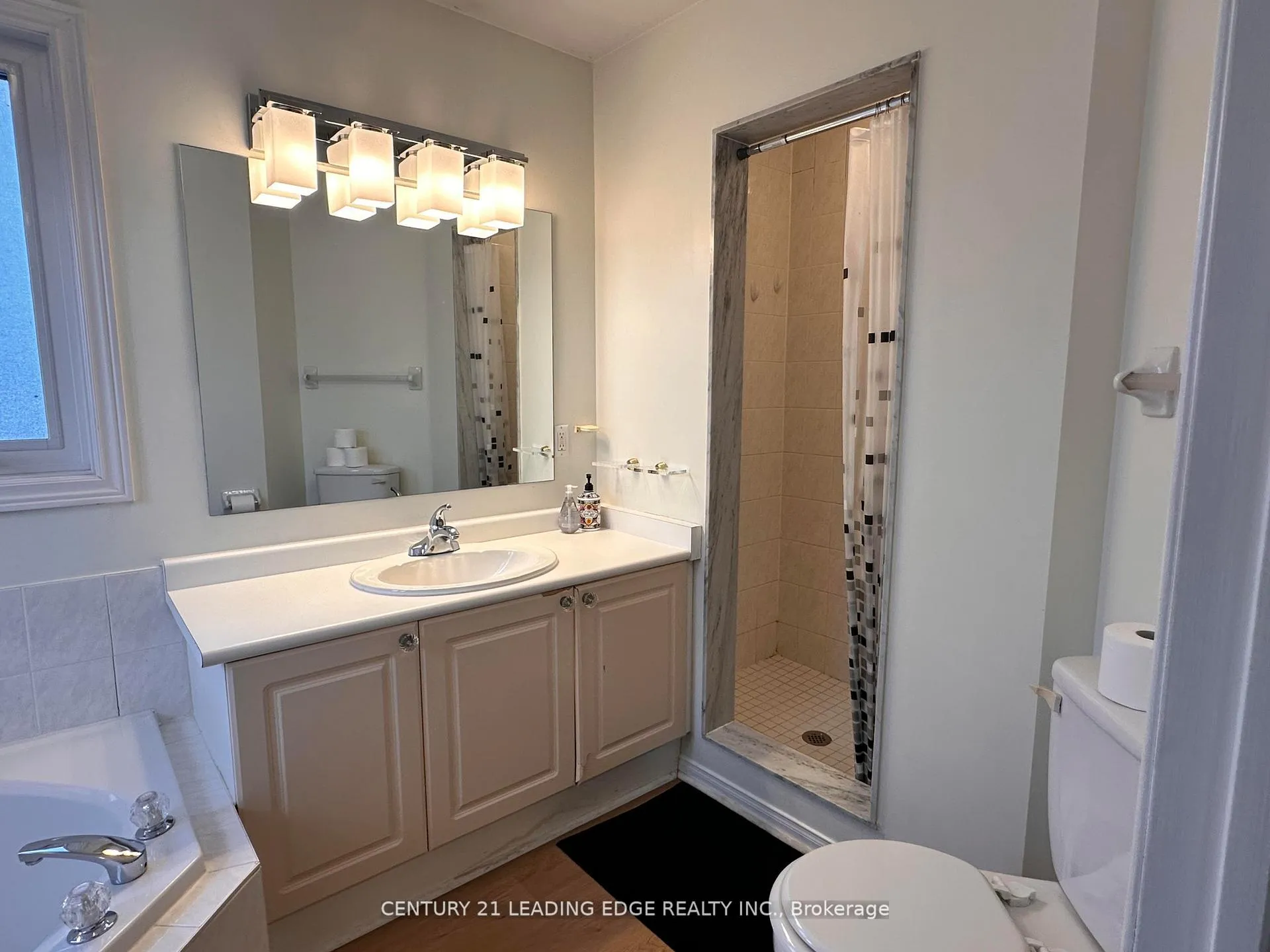 Photo 20 of Unit Main, 2 Vintage Drive, Whitby, Williamsburg — HOMEH