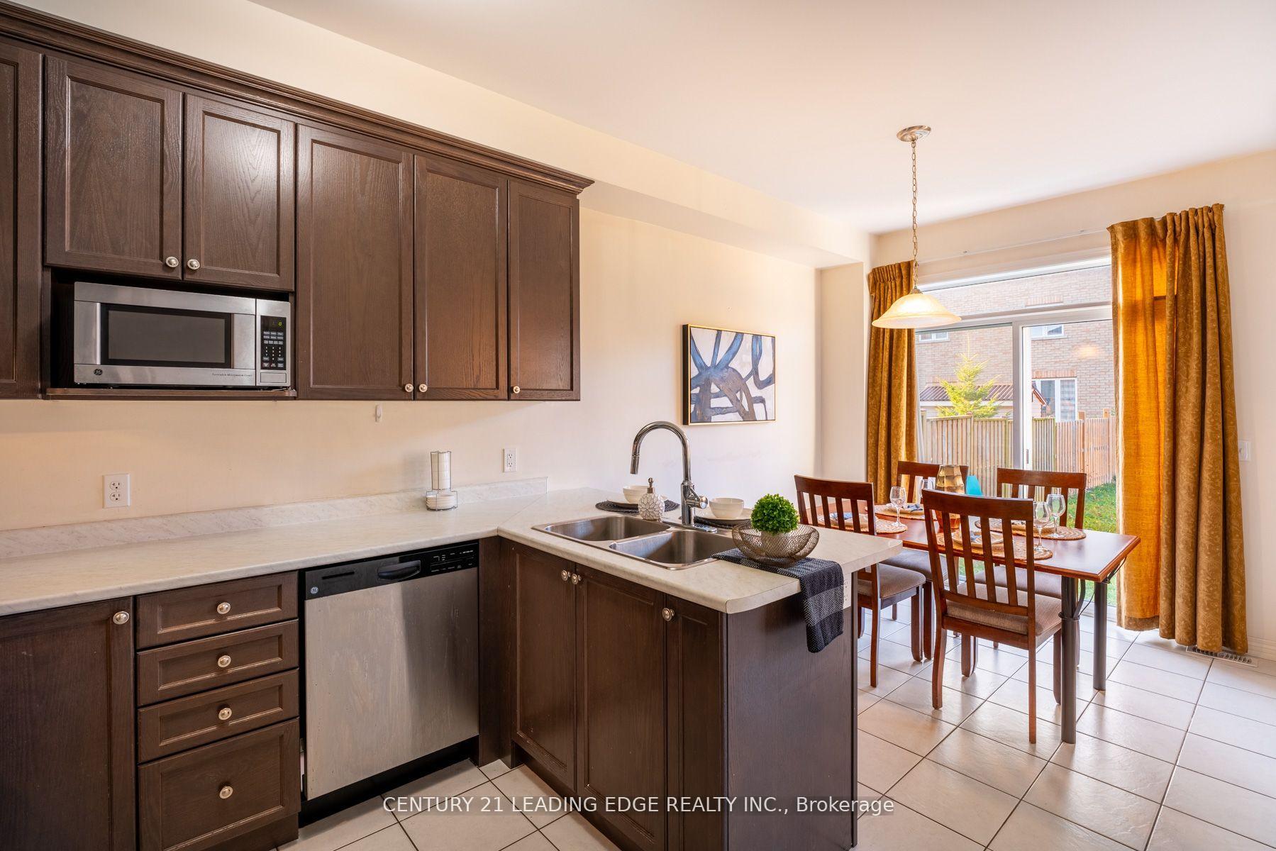 Photo 11 of 9 White Ash Road, Thorold, Confederation Heights — HOMEH