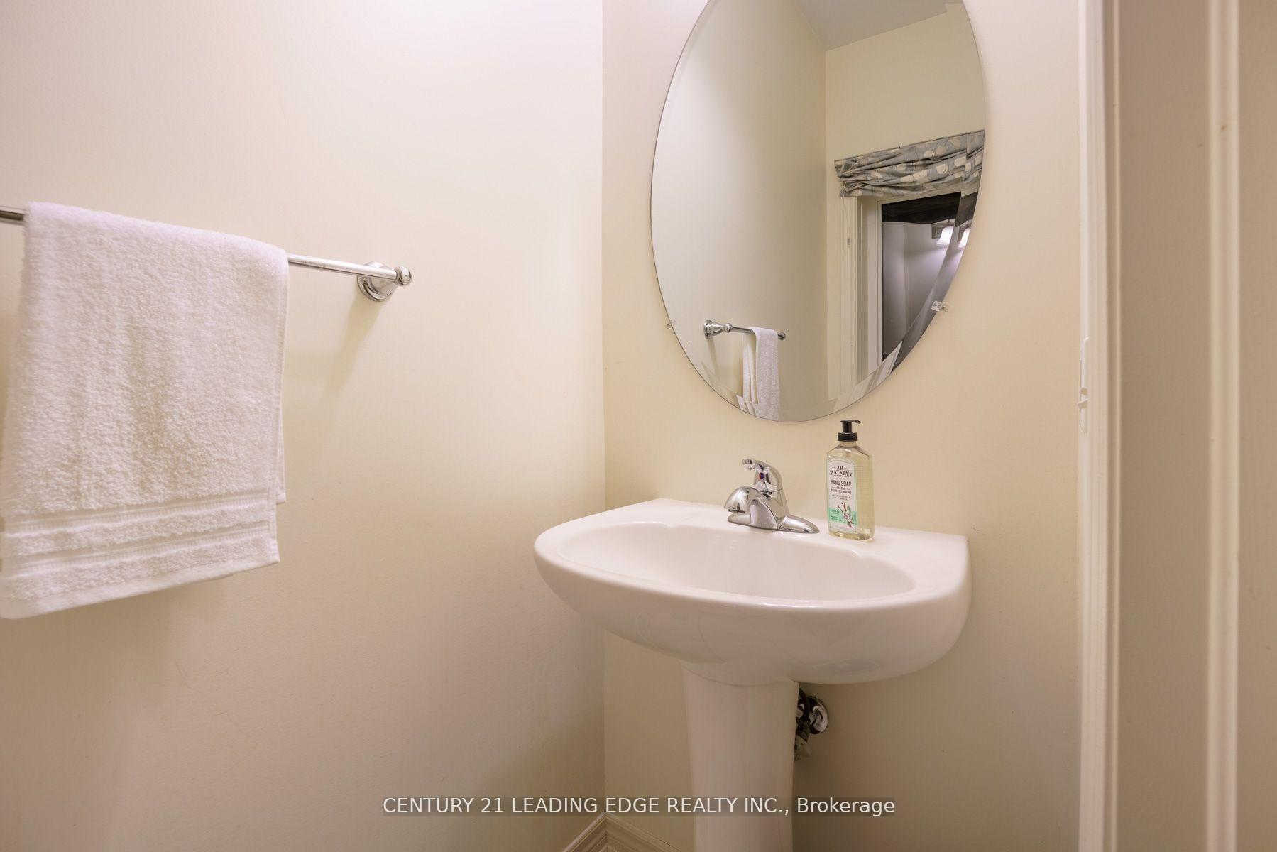 Photo 14 of 9 White Ash Road, Thorold, Confederation Heights — HOMEH