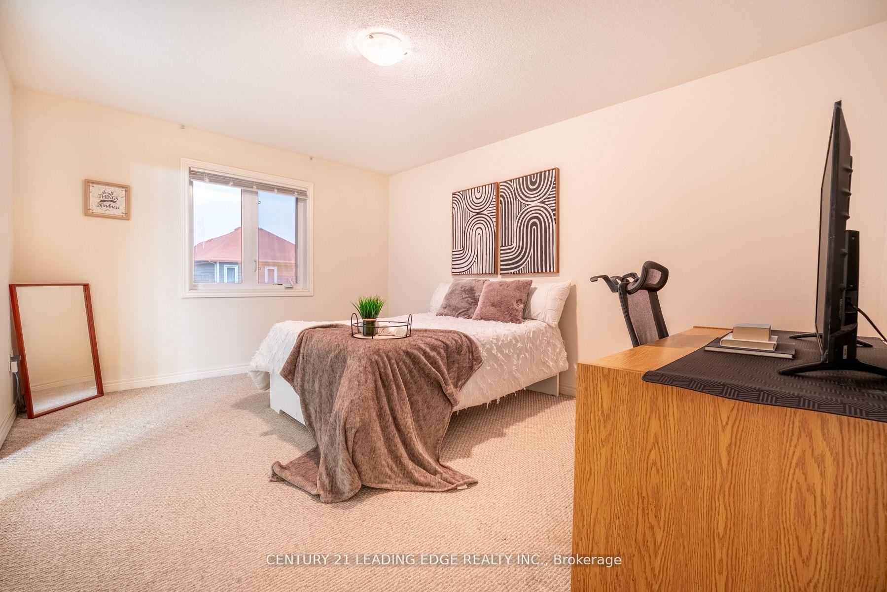 Photo 17 of 9 White Ash Road, Thorold, Confederation Heights — HOMEH