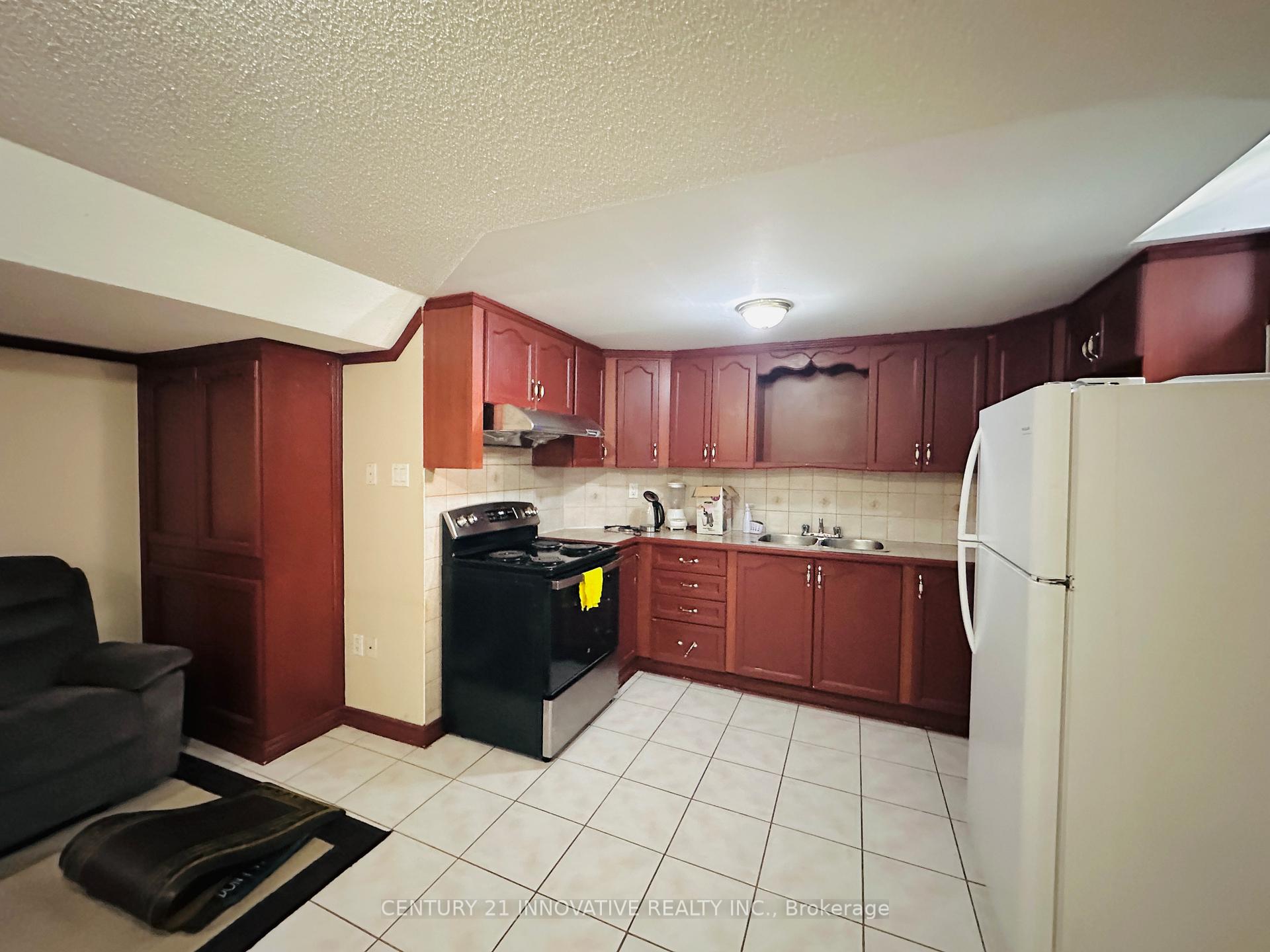 Photo 4 of Unit #bsmt, 19 Loggerhead Grove, Scarborough, Rouge — HOMEH