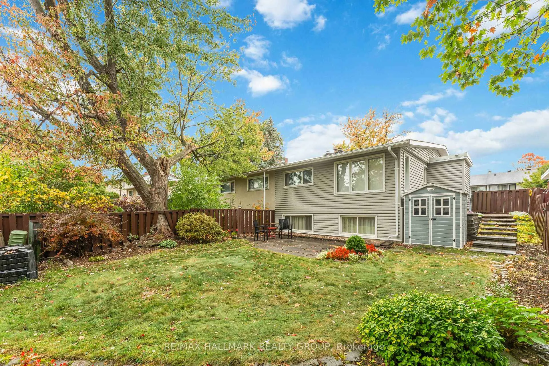 Photo 8 of 1884 Elmridge Drive, Ottawa, Beacon Hill South — HOMEH