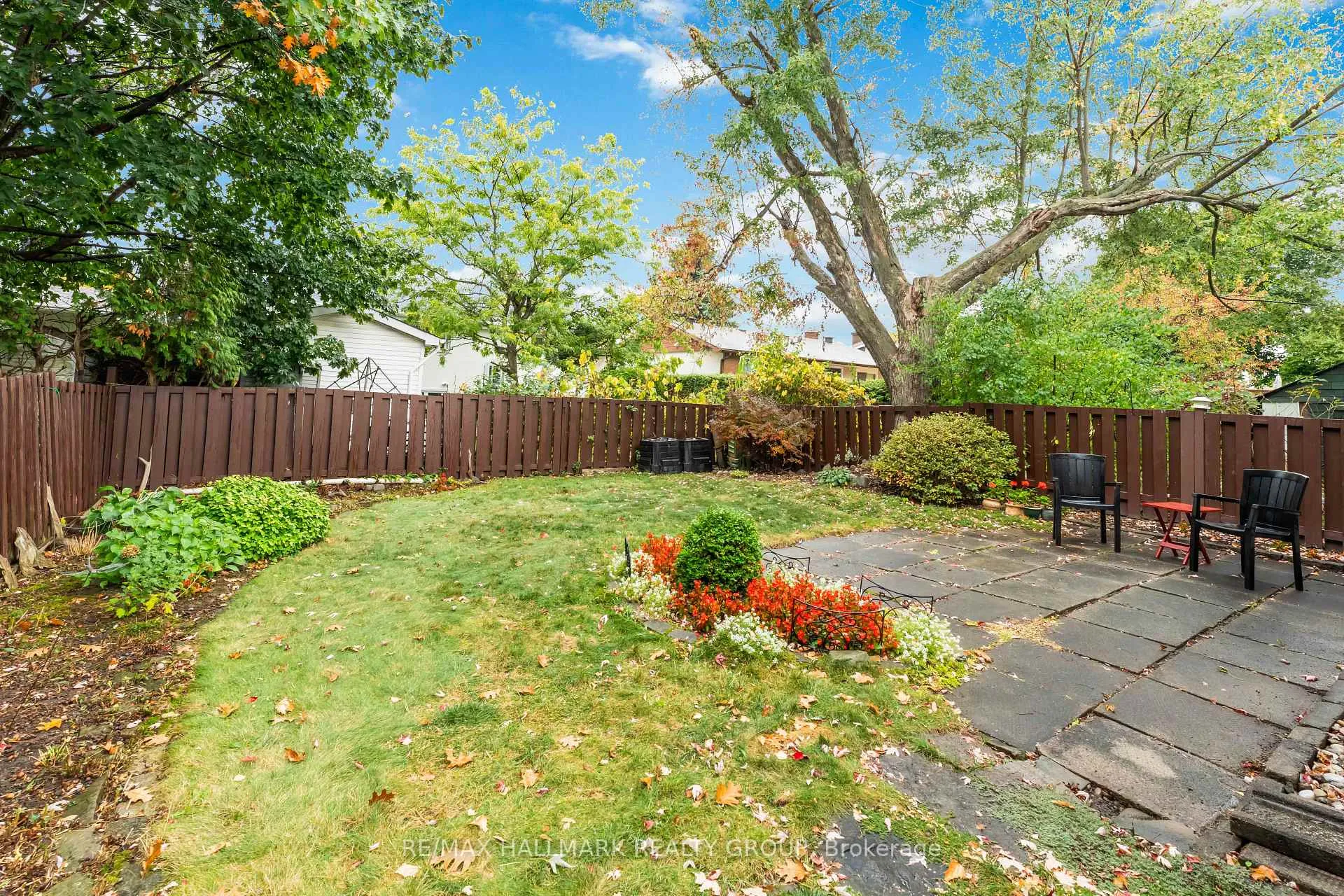 Photo 11 of 1884 Elmridge Drive, Ottawa, Beacon Hill South — HOMEH