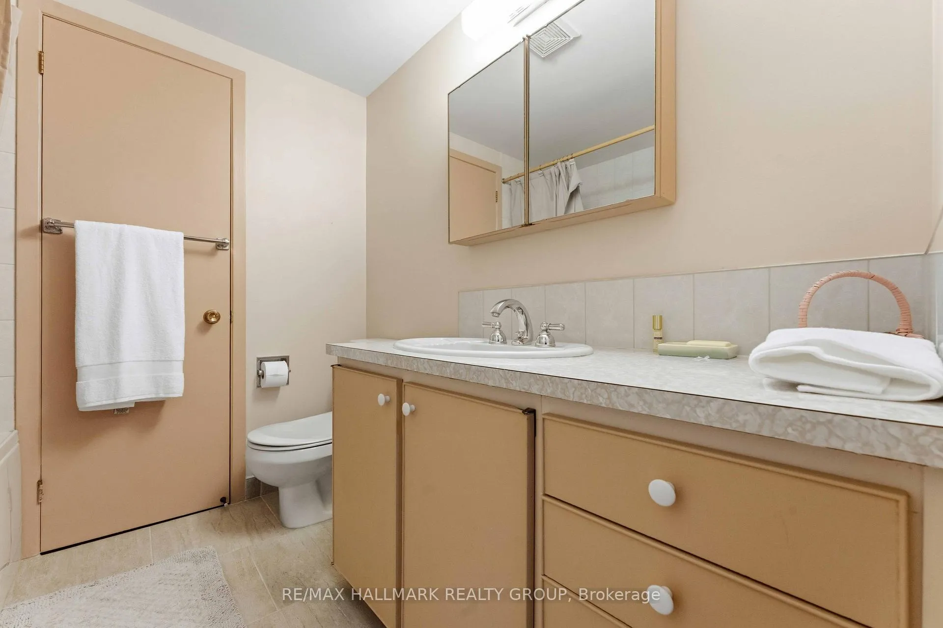 Photo 70 of 1884 Elmridge Drive, Ottawa, Beacon Hill South — HOMEH