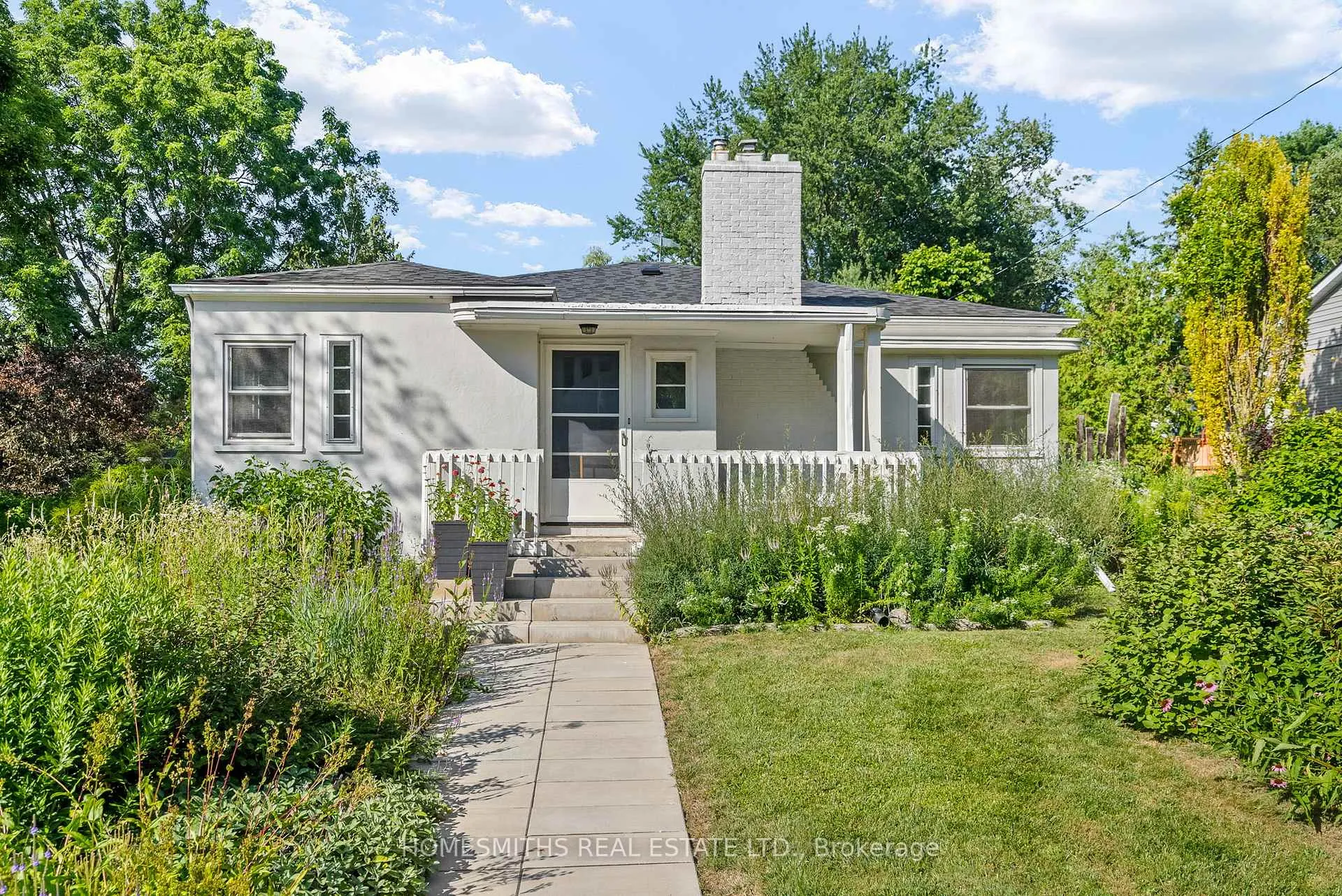 Photo 2 of 138 Old Danforth Road, Alnwick/Haldimand, Grafton — HOMEH