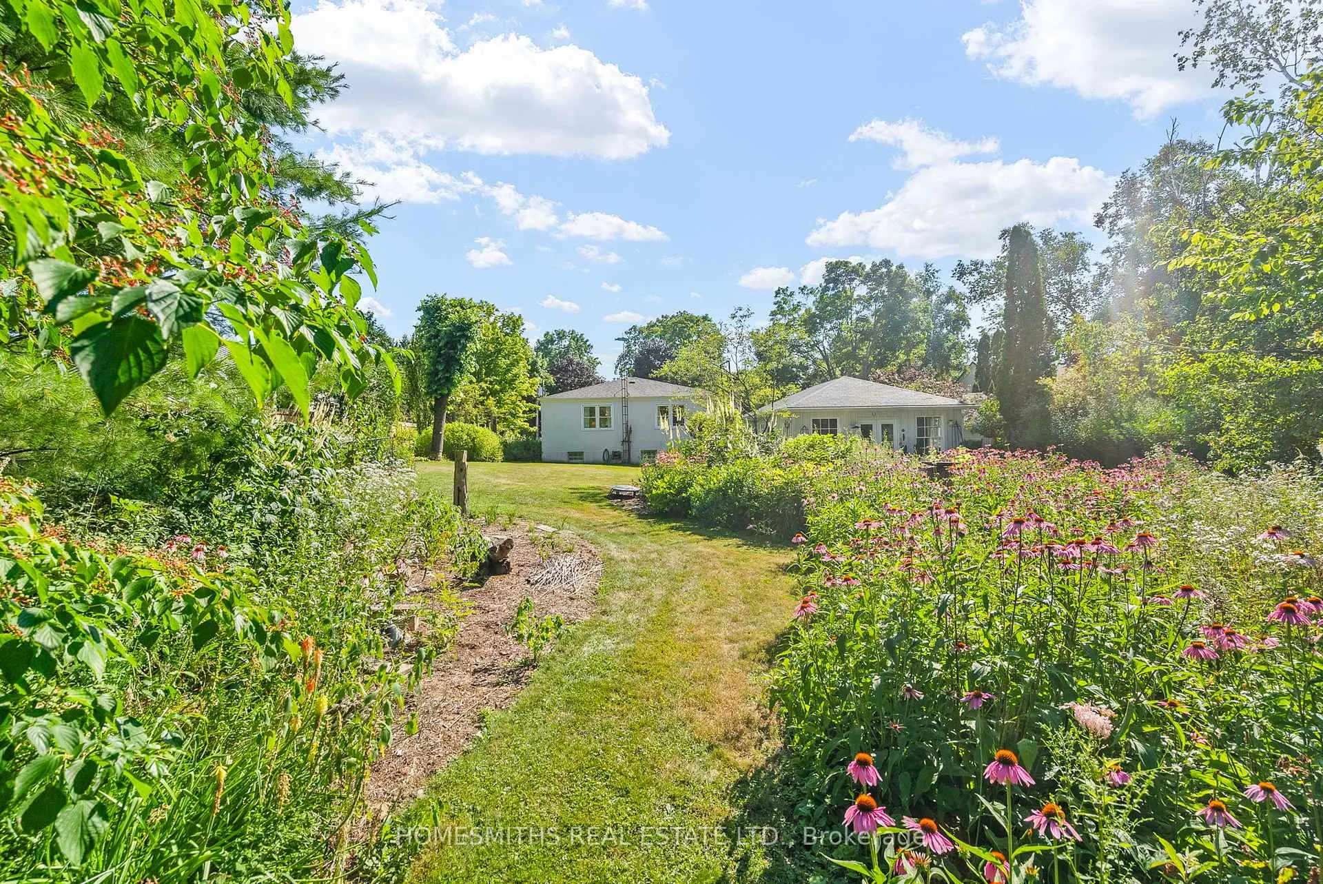 Photo 5 of 138 Old Danforth Road, Alnwick/Haldimand, Grafton — HOMEH