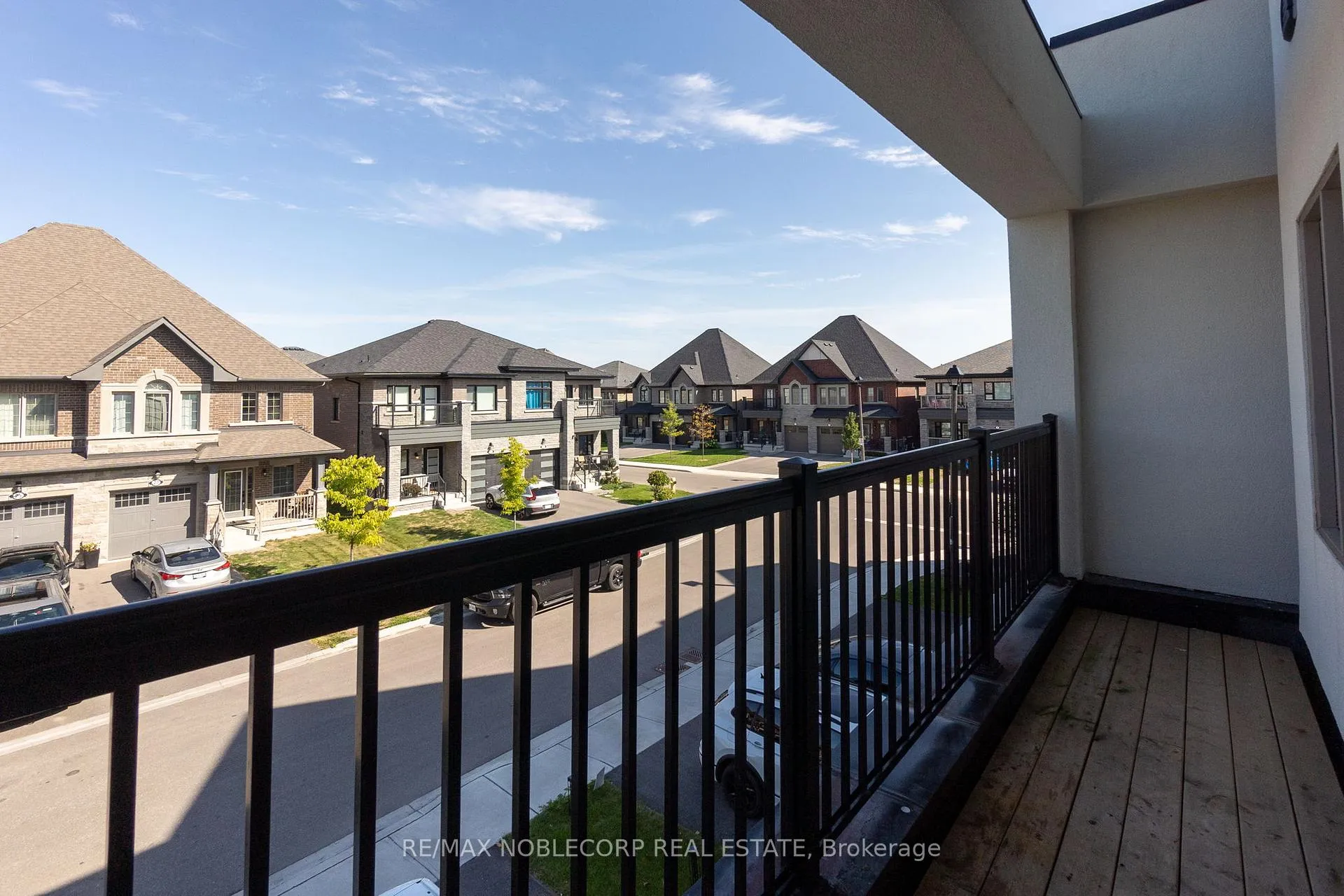 Photo 14 of 34 Alan Williams Trail, Uxbridge — HOMEH