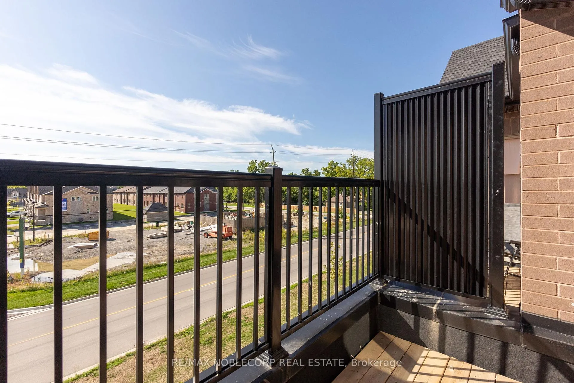 Photo 20 of 34 Alan Williams Trail, Uxbridge — HOMEH