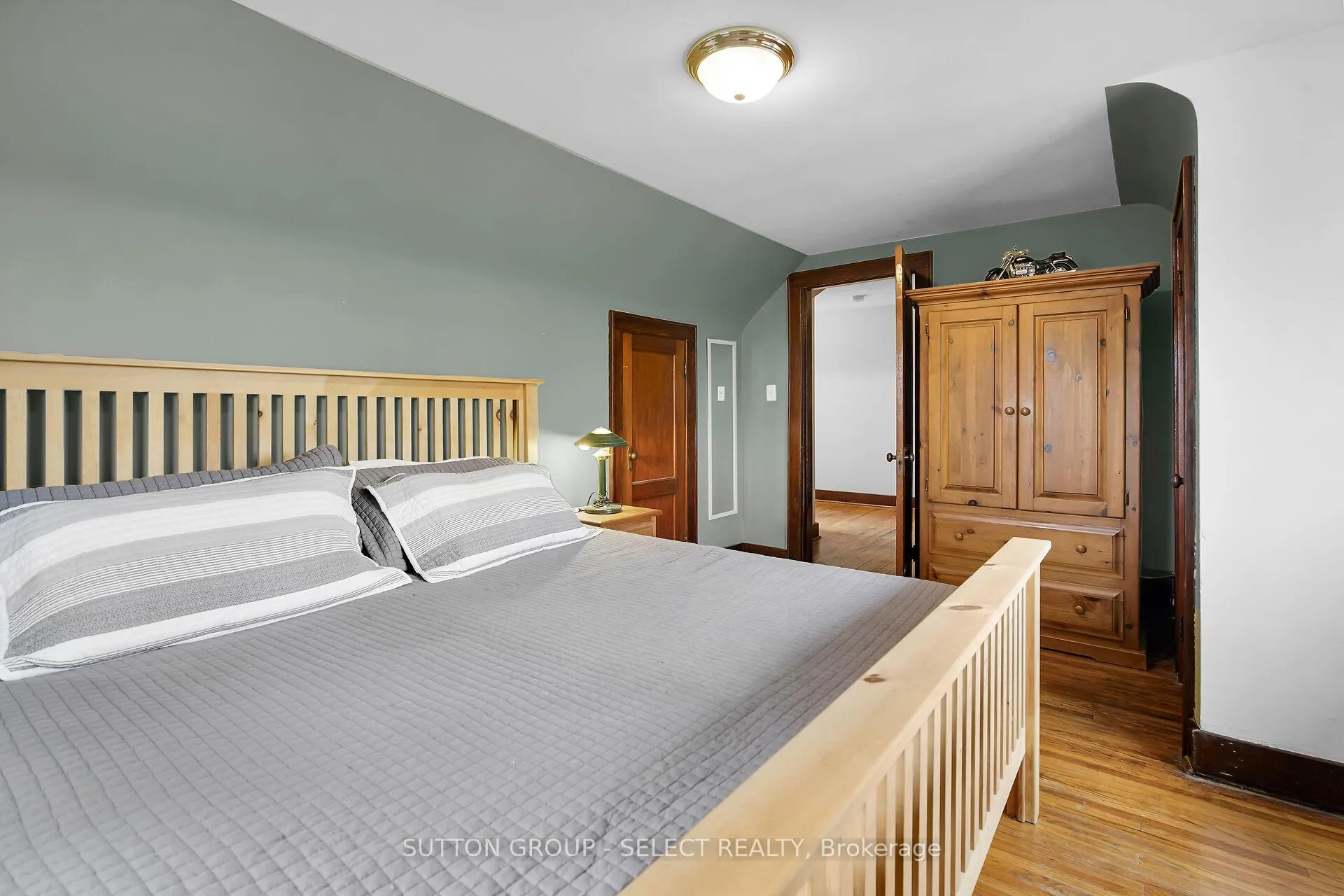 Photo 76 of 1706 Grace Street, Adelaide Metcalfe, Kerwood — HOMEH