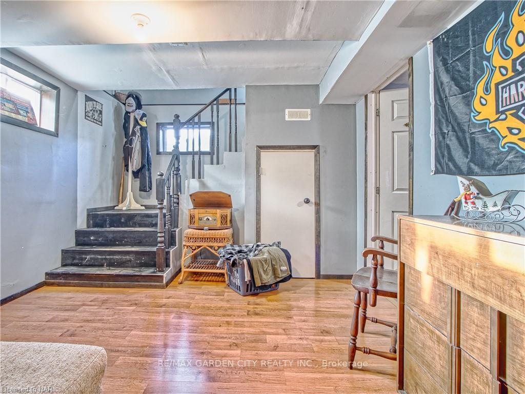Photo 22 of 225 Taylor Street, Thorold, Allanburg/Thorold South — HOMEH