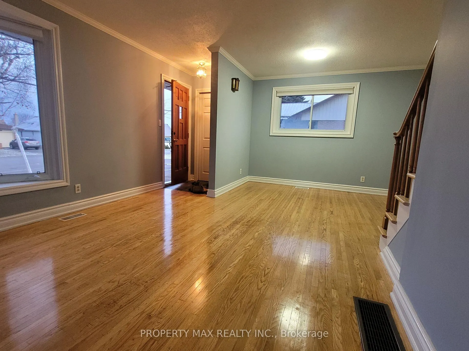 Photo 13 of 46 Gilbert Street, Belleville, Belleville Ward — HOMEH