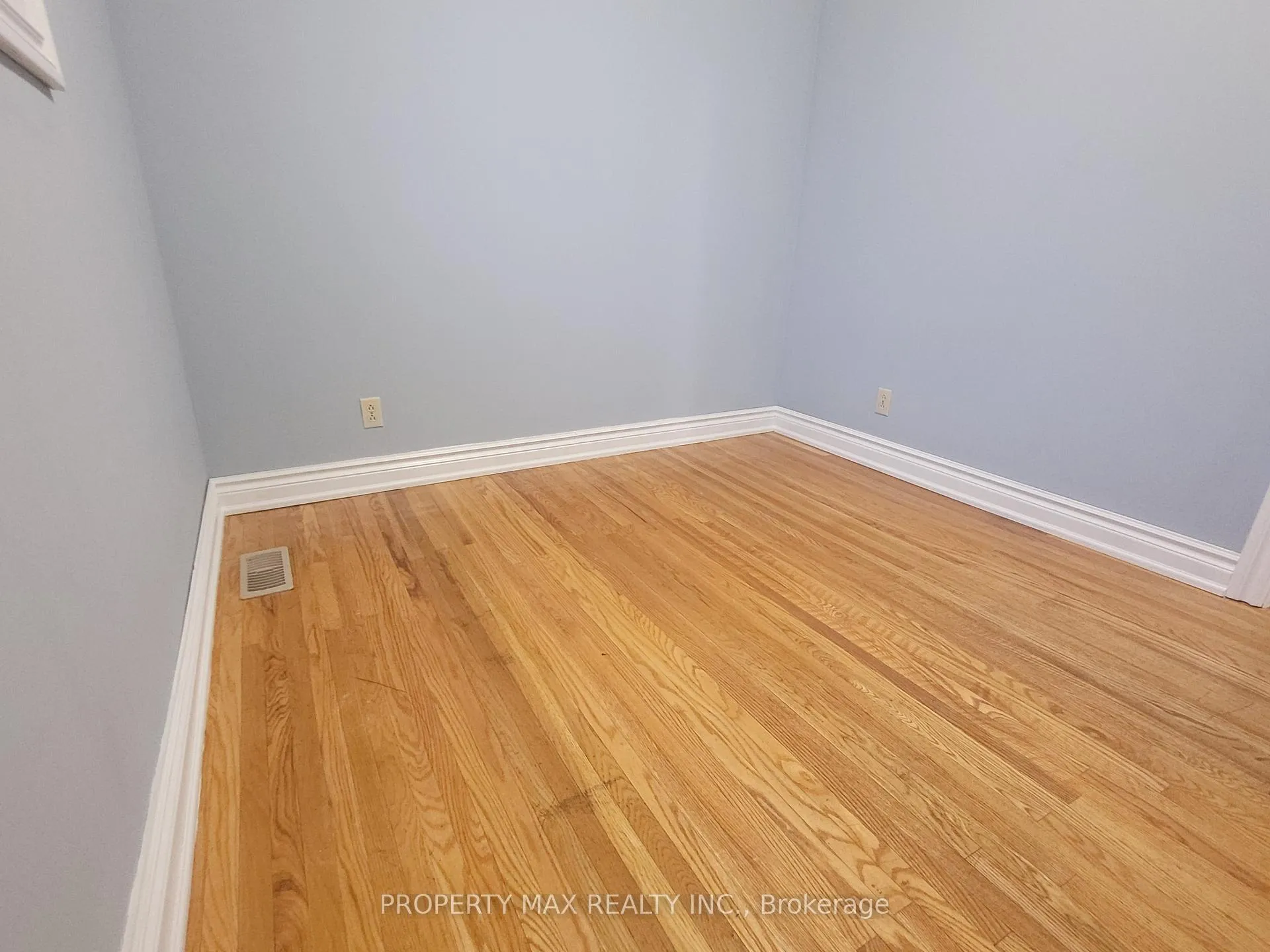 Photo 19 of 46 Gilbert Street, Belleville, Belleville Ward — HOMEH