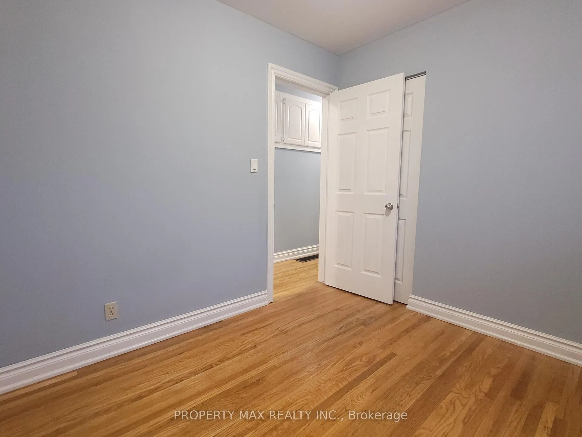 Photo 21 of 46 Gilbert Street, Belleville, Belleville Ward — HOMEH
