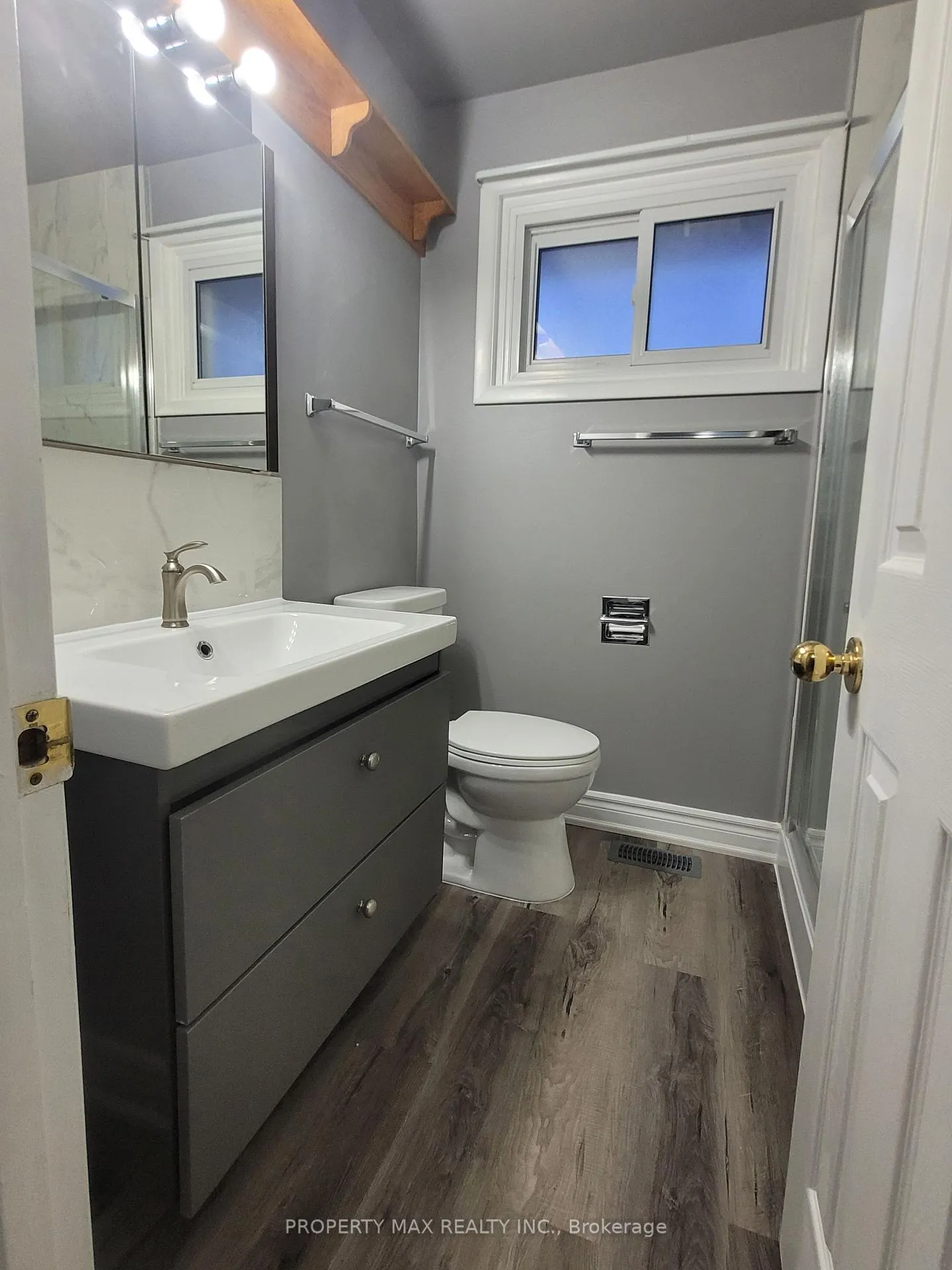 Photo 34 of 46 Gilbert Street, Belleville, Belleville Ward — HOMEH
