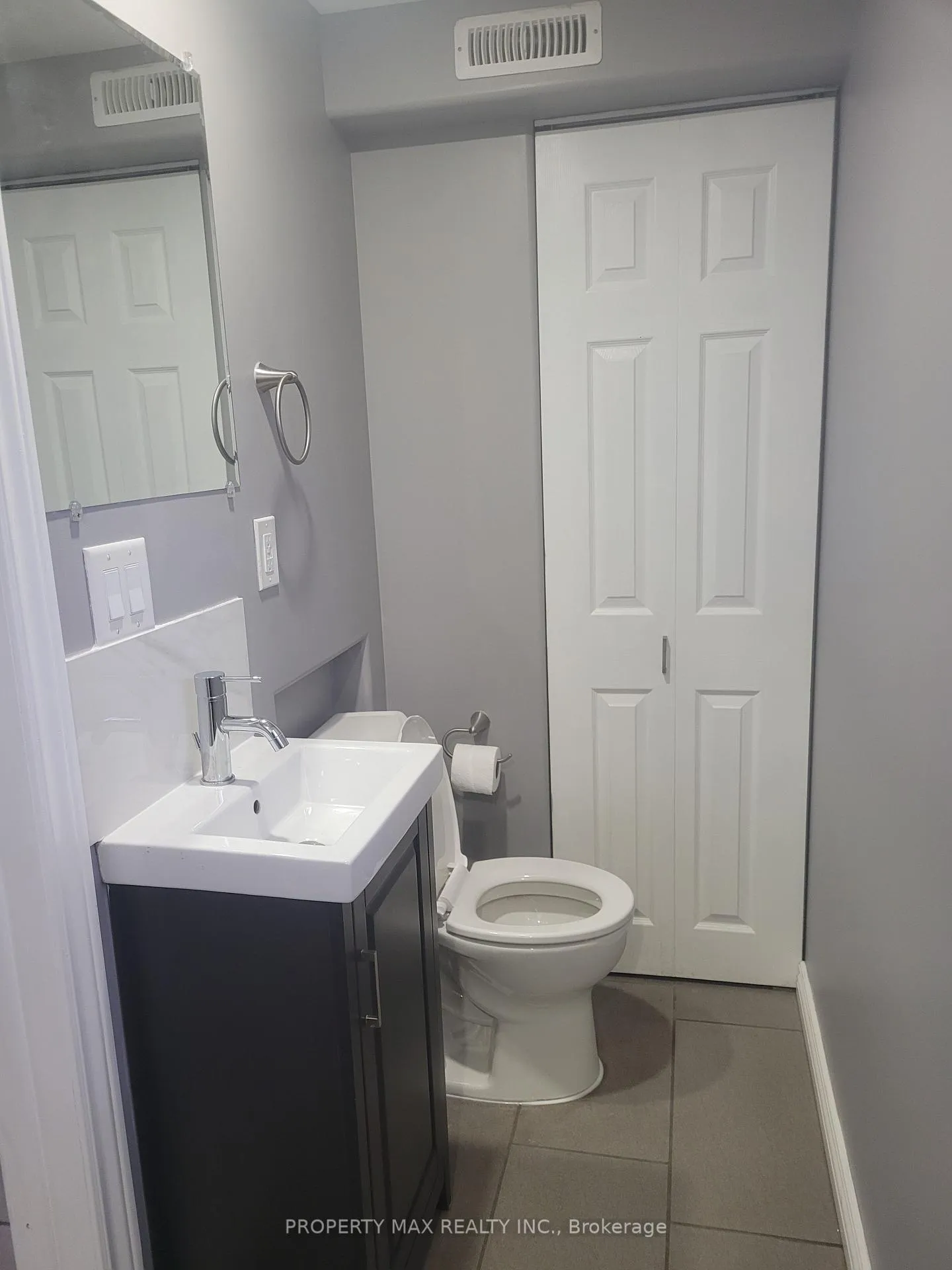 Photo 42 of 46 Gilbert Street, Belleville, Belleville Ward — HOMEH