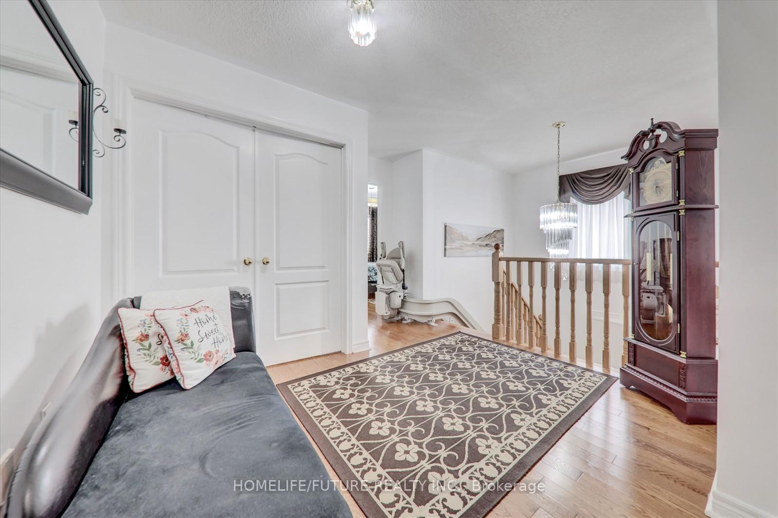 Photo 21 of 52 Nightstar Road, Scarborough, Rouge — HOMEH