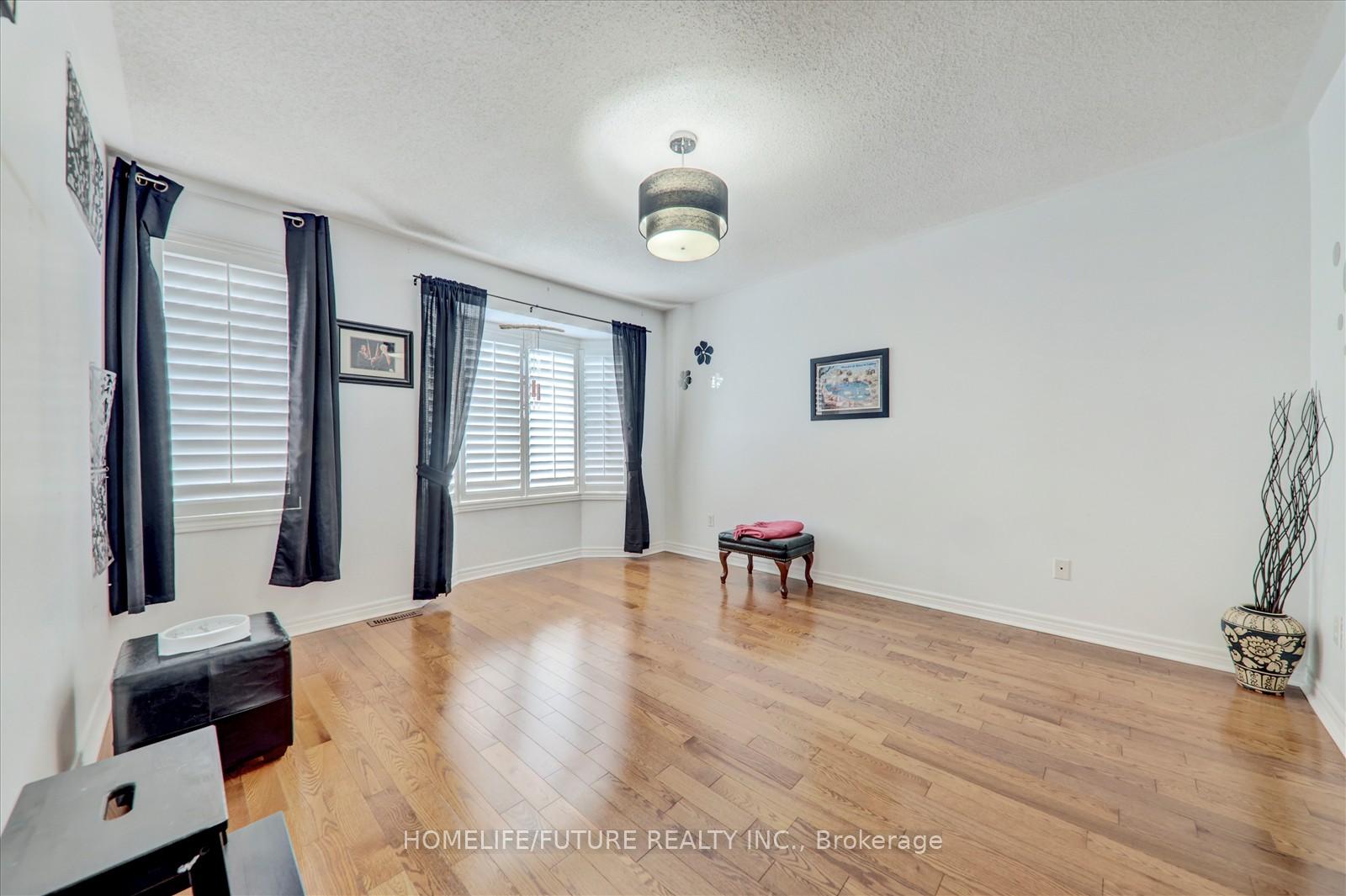 Photo 28 of 52 Nightstar Road, Scarborough, Rouge — HOMEH