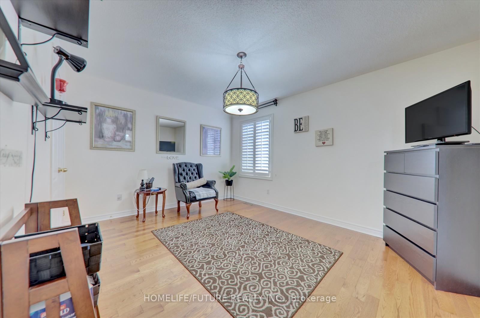 Photo 30 of 52 Nightstar Road, Scarborough, Rouge — HOMEH
