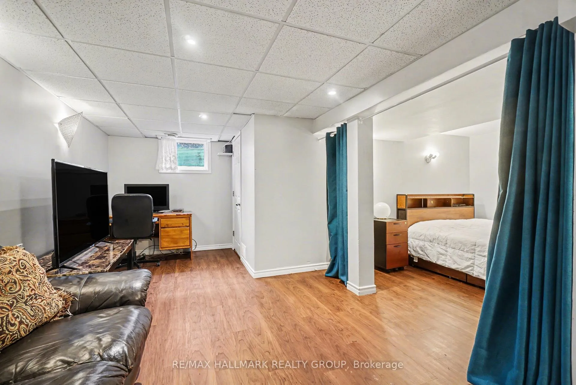Photo 18 of 12D Arnold Drive, Ottawa, Arbeatha Park — HOMEH