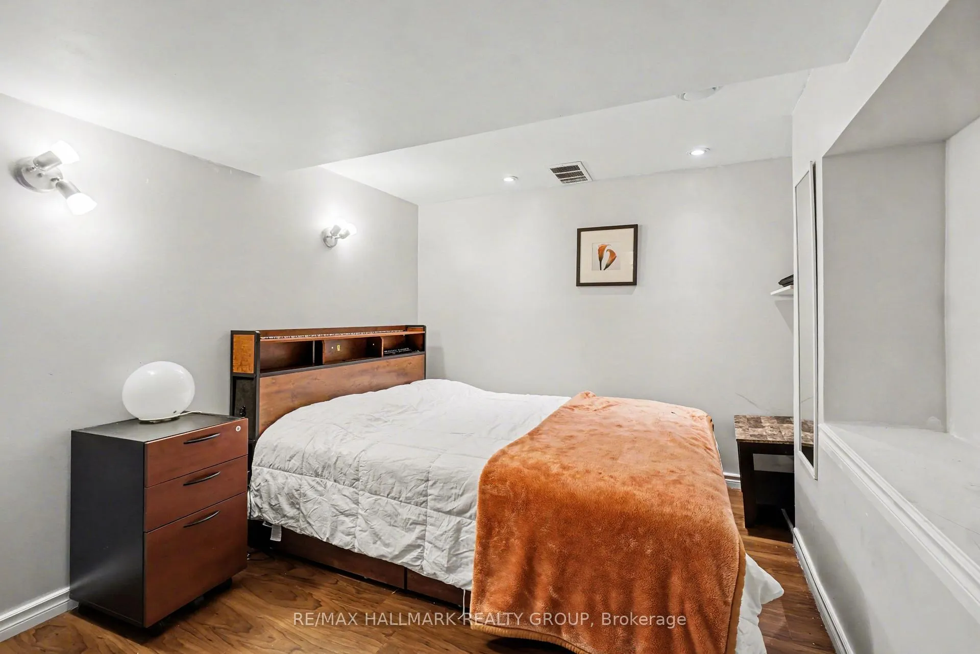 Photo 22 of 12D Arnold Drive, Ottawa, Arbeatha Park — HOMEH