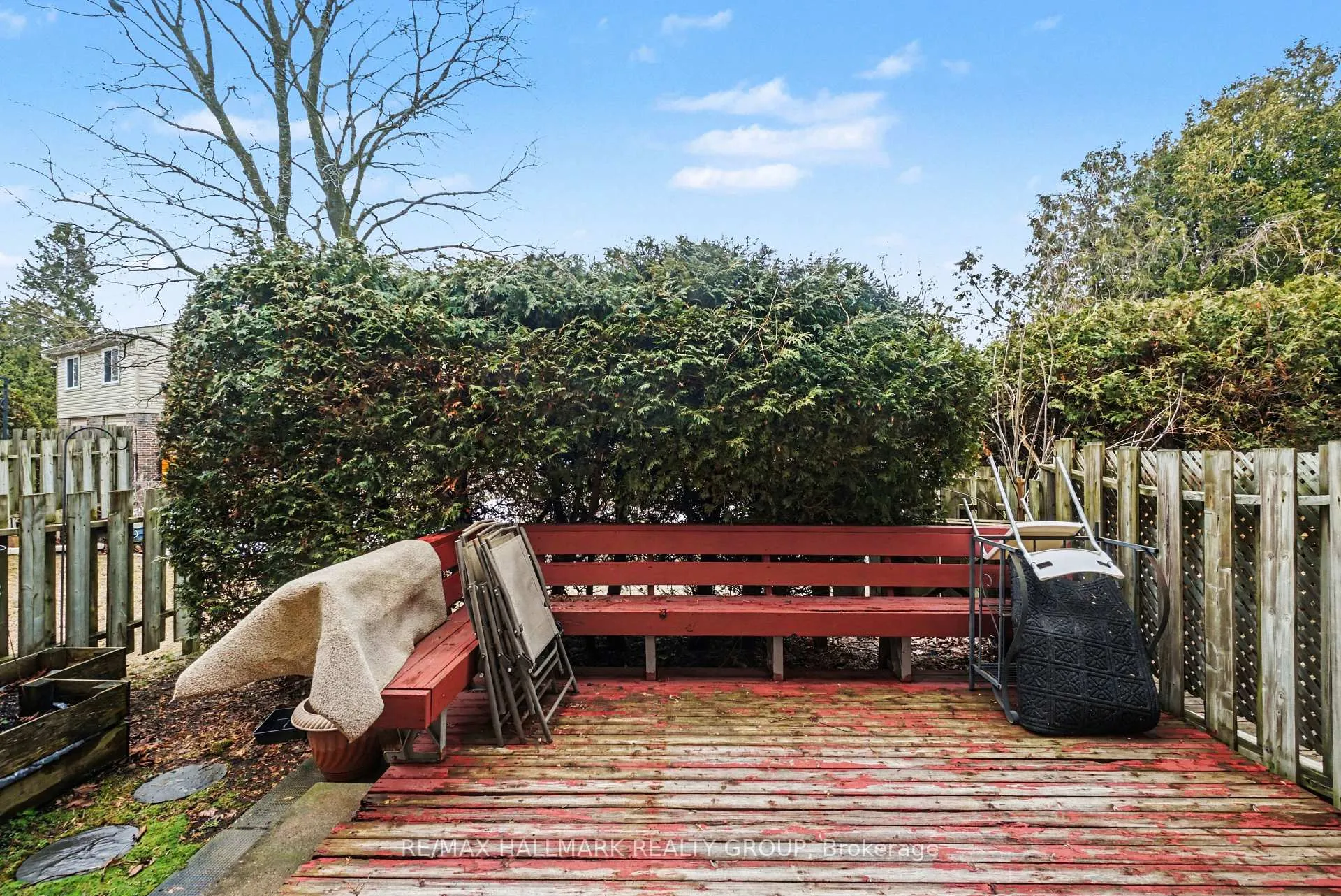 Photo 23 of 12D Arnold Drive, Ottawa, Arbeatha Park — HOMEH