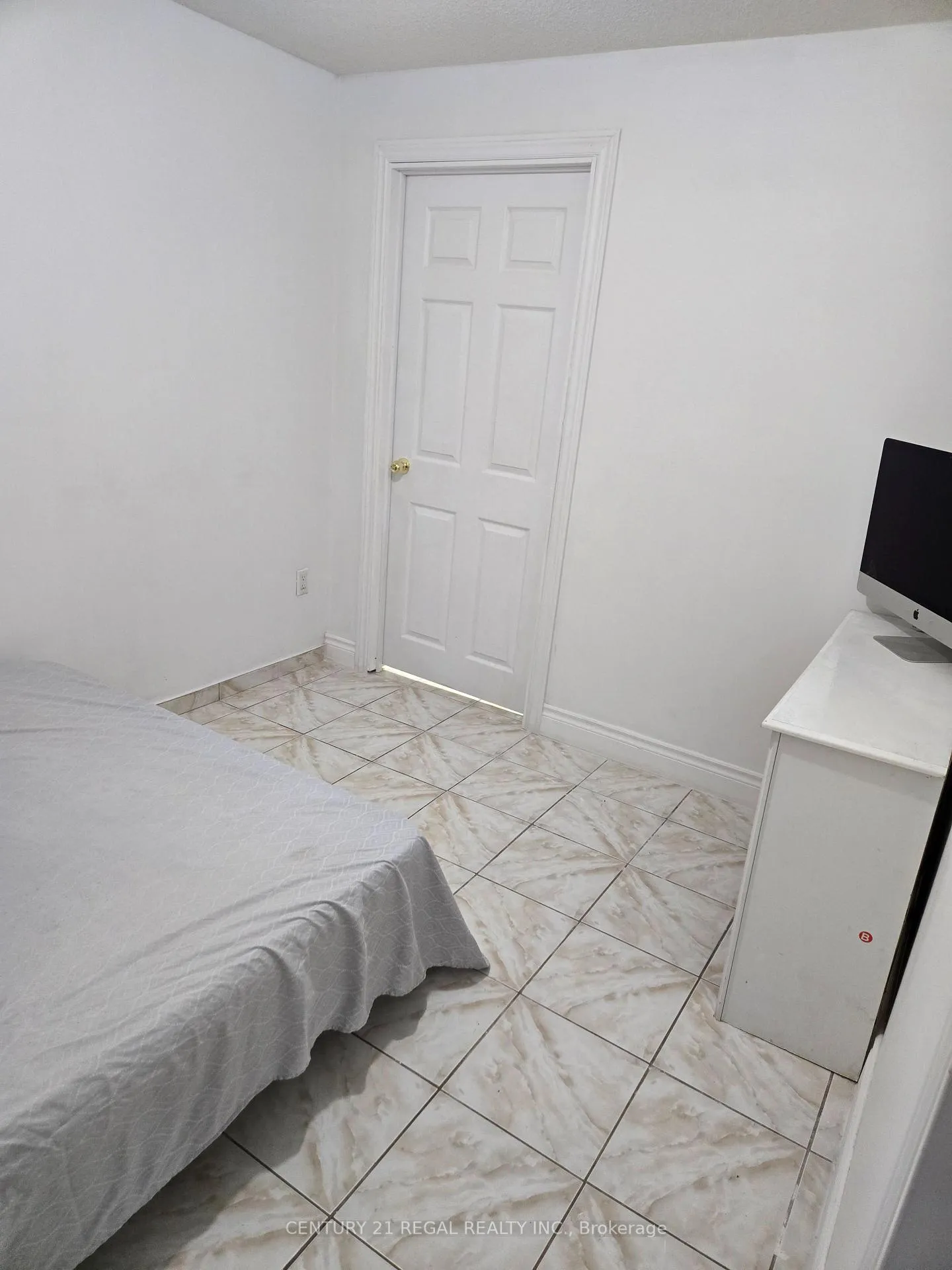 Photo 6 of Unit Basement # 2, 45 Flower Crescent, Scarborough, Rouge — HOMEH