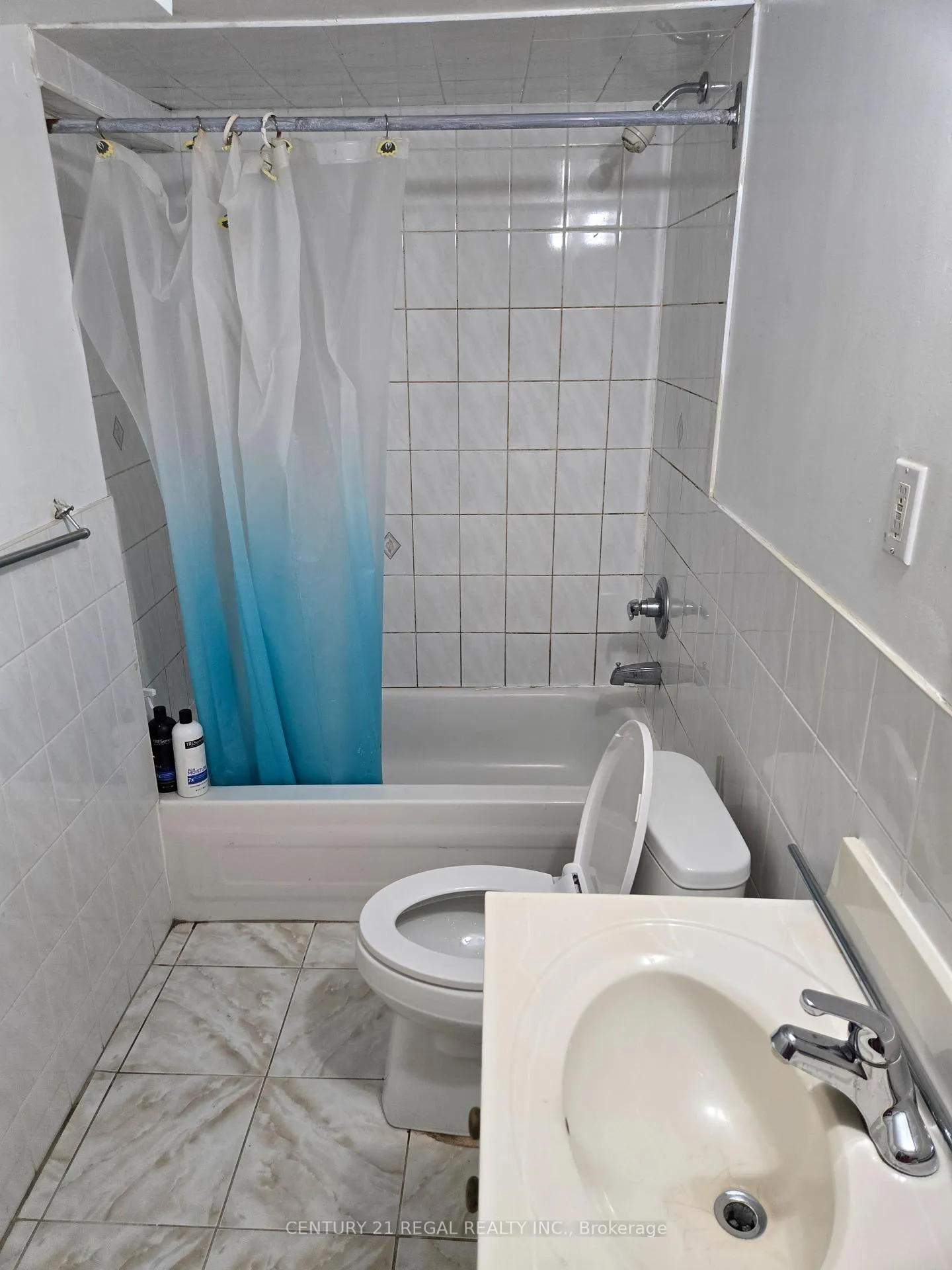 Photo 9 of Unit Basement # 2, 45 Flower Crescent, Scarborough, Rouge — HOMEH