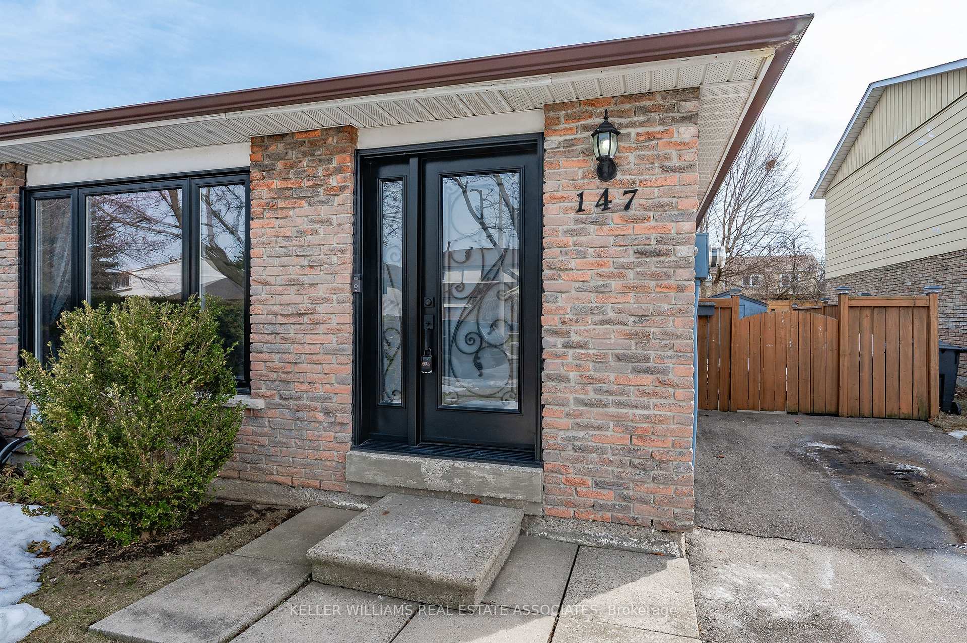 Photo 3 of 147 Quantrell Trail, Scarborough, Malvern — HOMEH