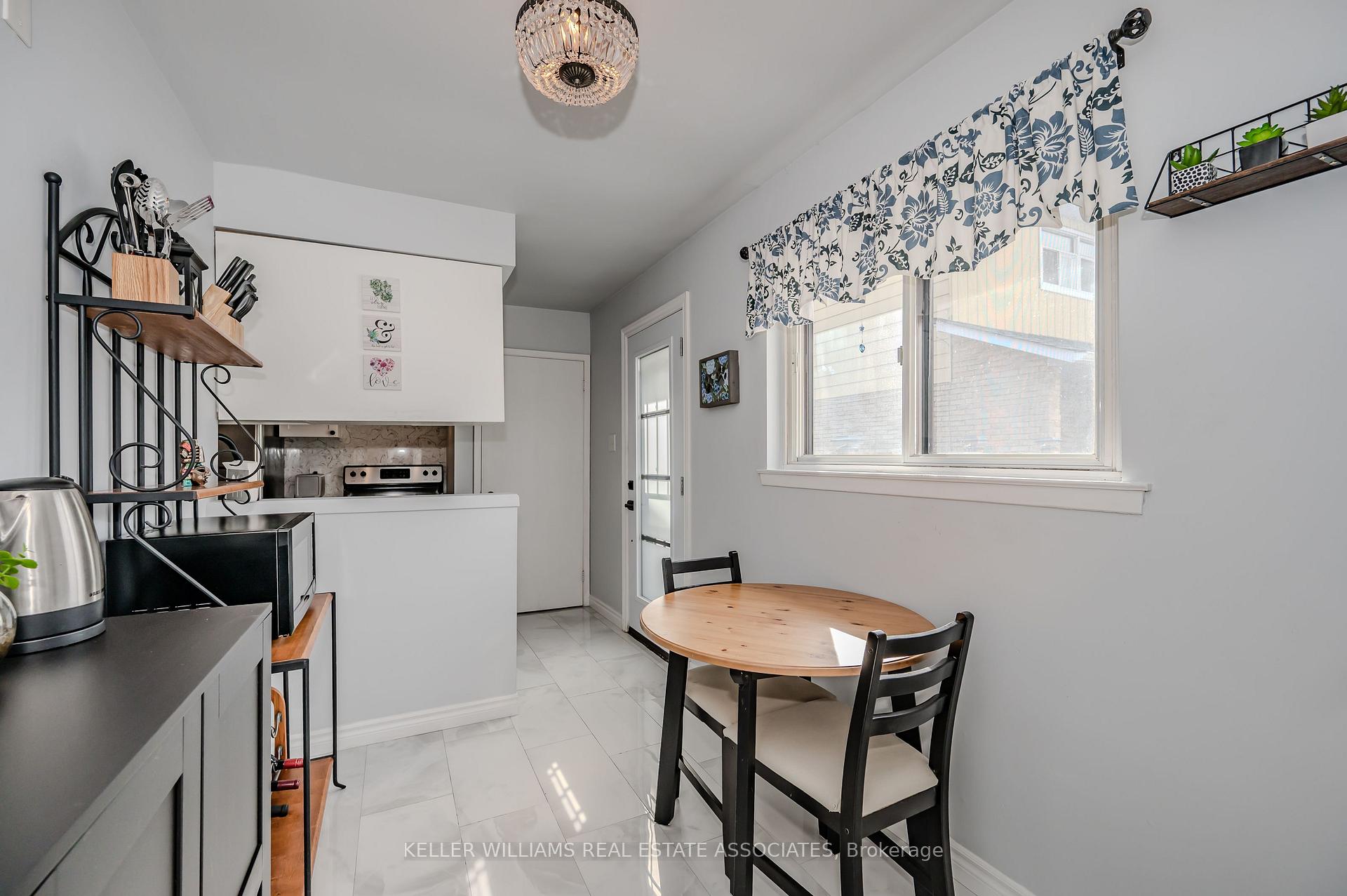 Photo 13 of 147 Quantrell Trail, Scarborough, Malvern — HOMEH