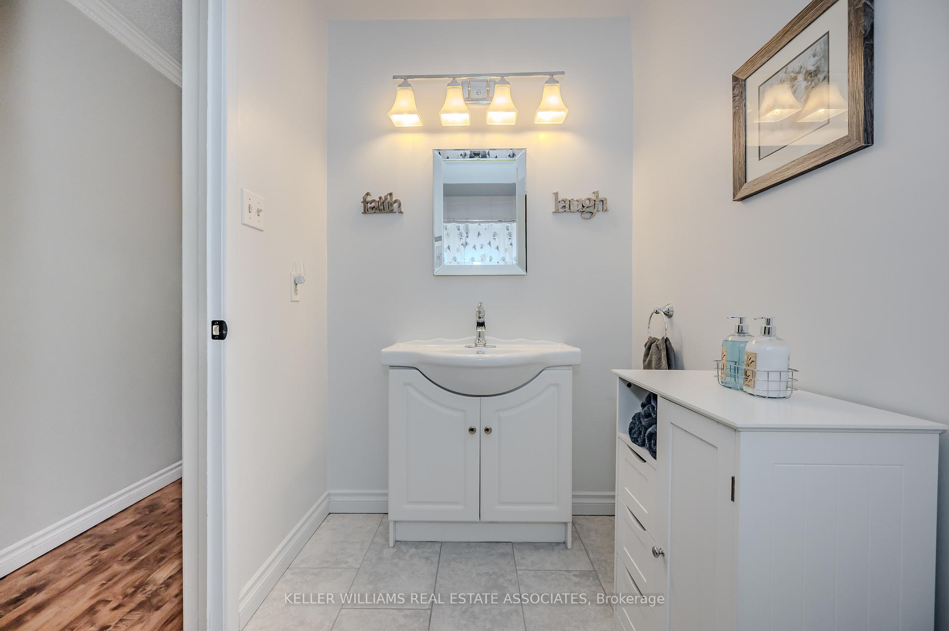 Photo 20 of 147 Quantrell Trail, Scarborough, Malvern — HOMEH