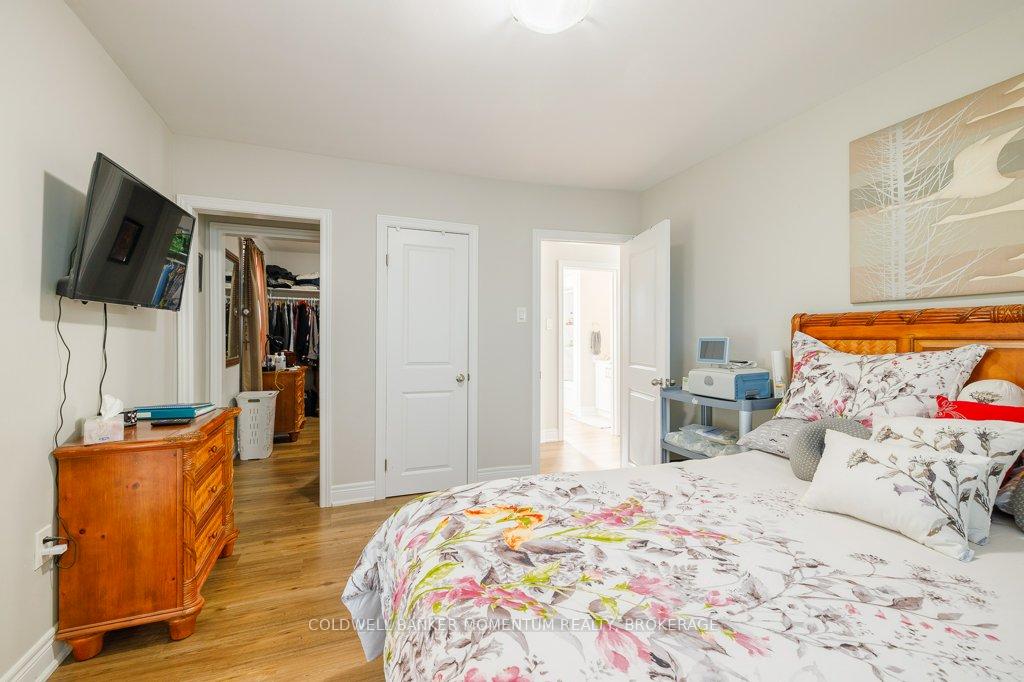 Photo 17 of 22 Rose Avenue, Thorold, Thorold Downtown — HOMEH