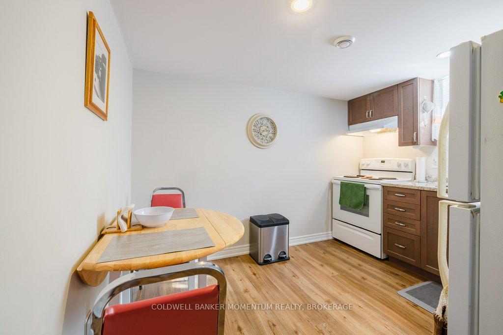 Photo 24 of 22 Rose Avenue, Thorold, Thorold Downtown — HOMEH