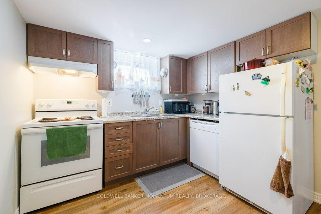 Photo 25 of 22 Rose Avenue, Thorold, Thorold Downtown — HOMEH