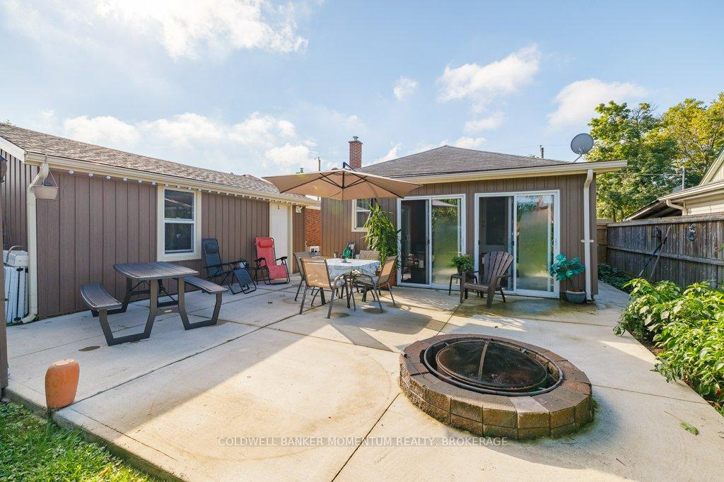 Photo 31 of 22 Rose Avenue, Thorold, Thorold Downtown — HOMEH