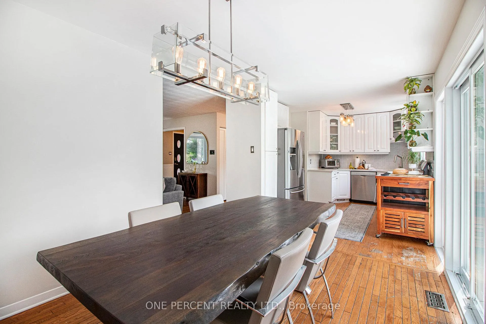 Photo 24 of 1042 Harkness Avenue, Ottawa, Riverside Park — HOMEH
