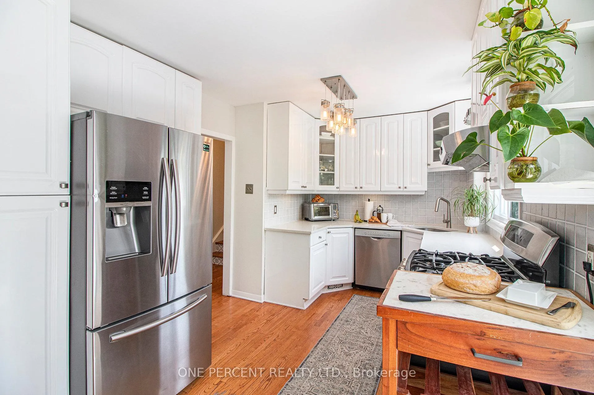 Photo 26 of 1042 Harkness Avenue, Ottawa, Riverside Park — HOMEH