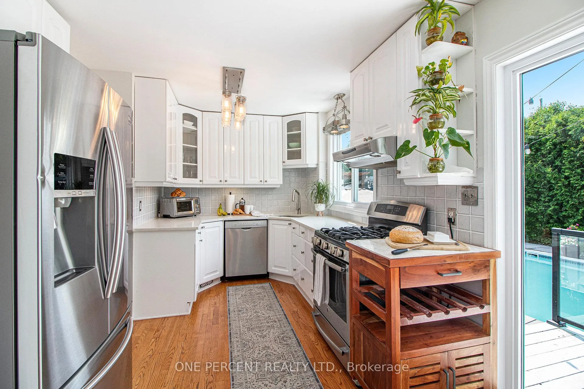 Photo 28 of 1042 Harkness Avenue, Ottawa, Riverside Park — HOMEH