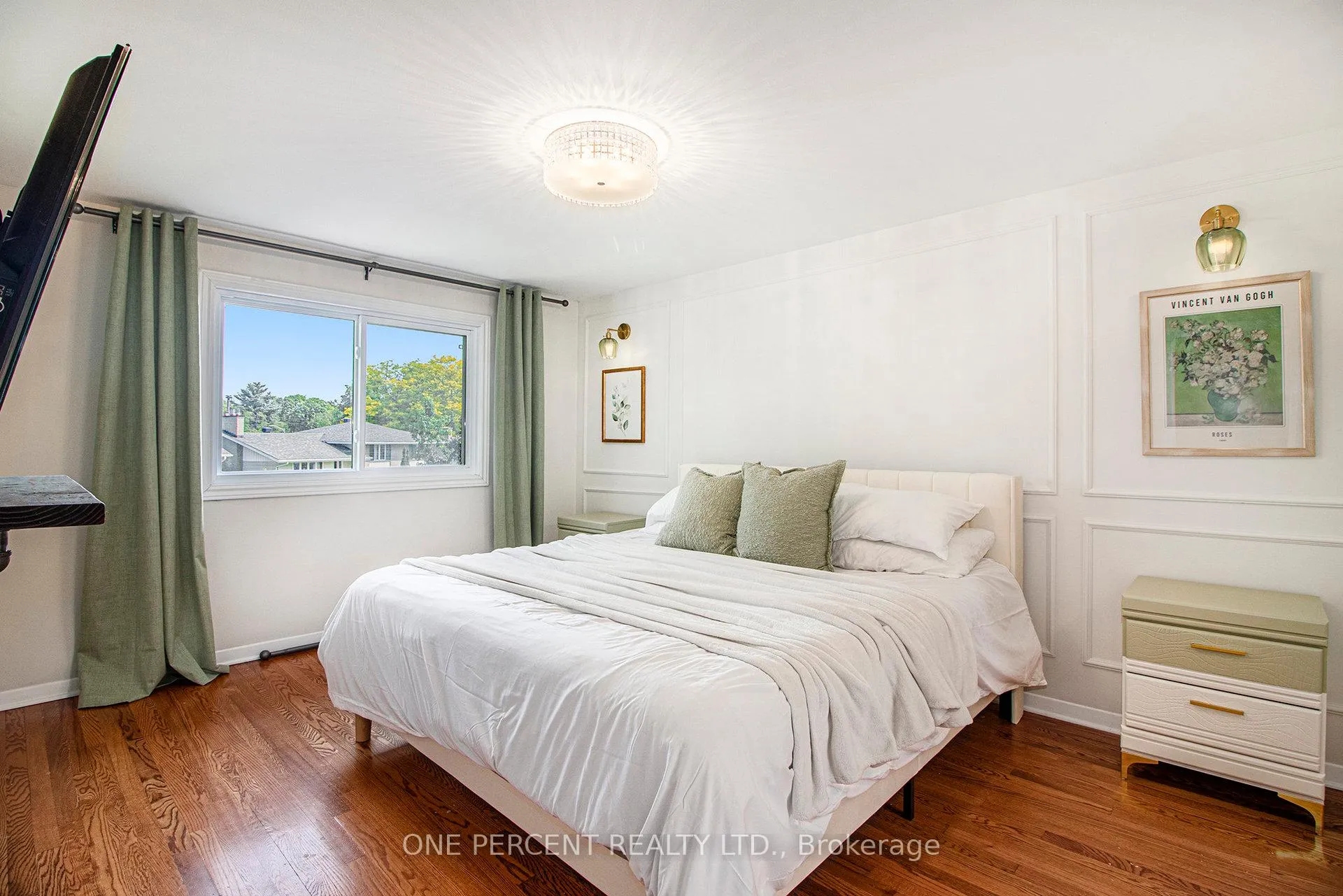 Photo 31 of 1042 Harkness Avenue, Ottawa, Riverside Park — HOMEH